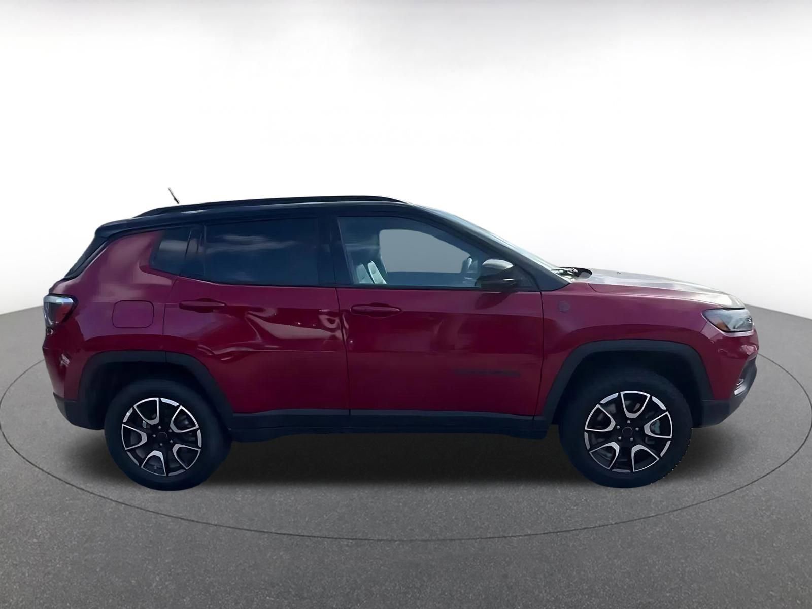 Thumbnail: 2025 Jeep Compass - 16