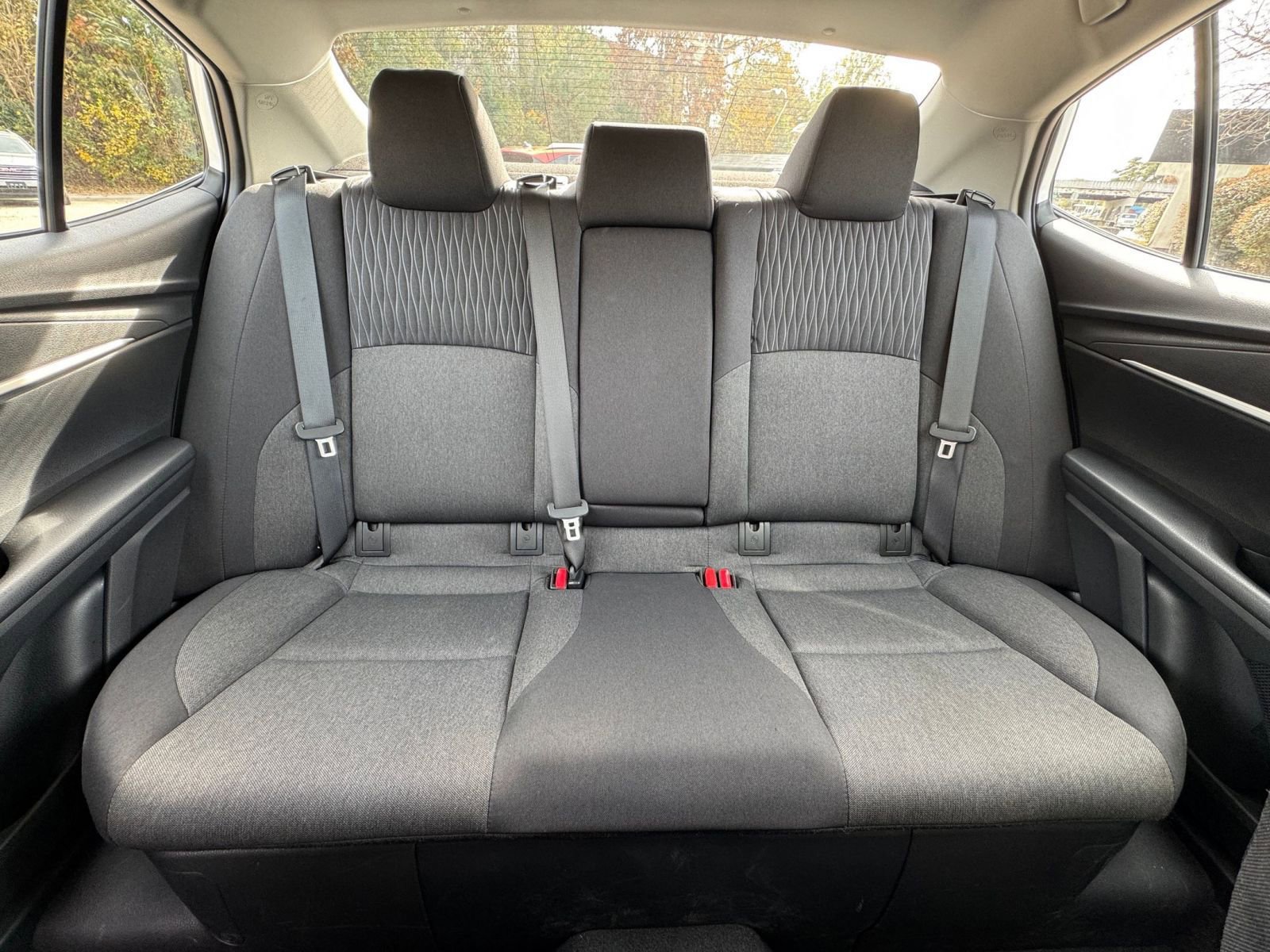 Thumbnail: 2025 Toyota Camry - 33