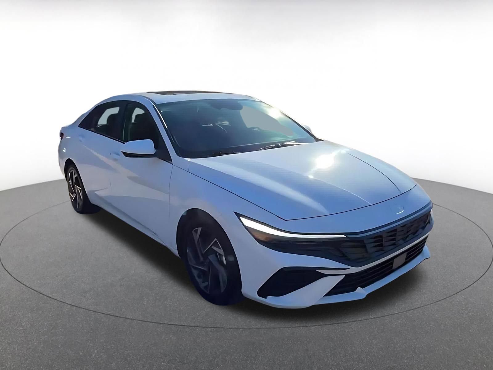 Thumbnail: 2025 Hyundai Elantra - 3