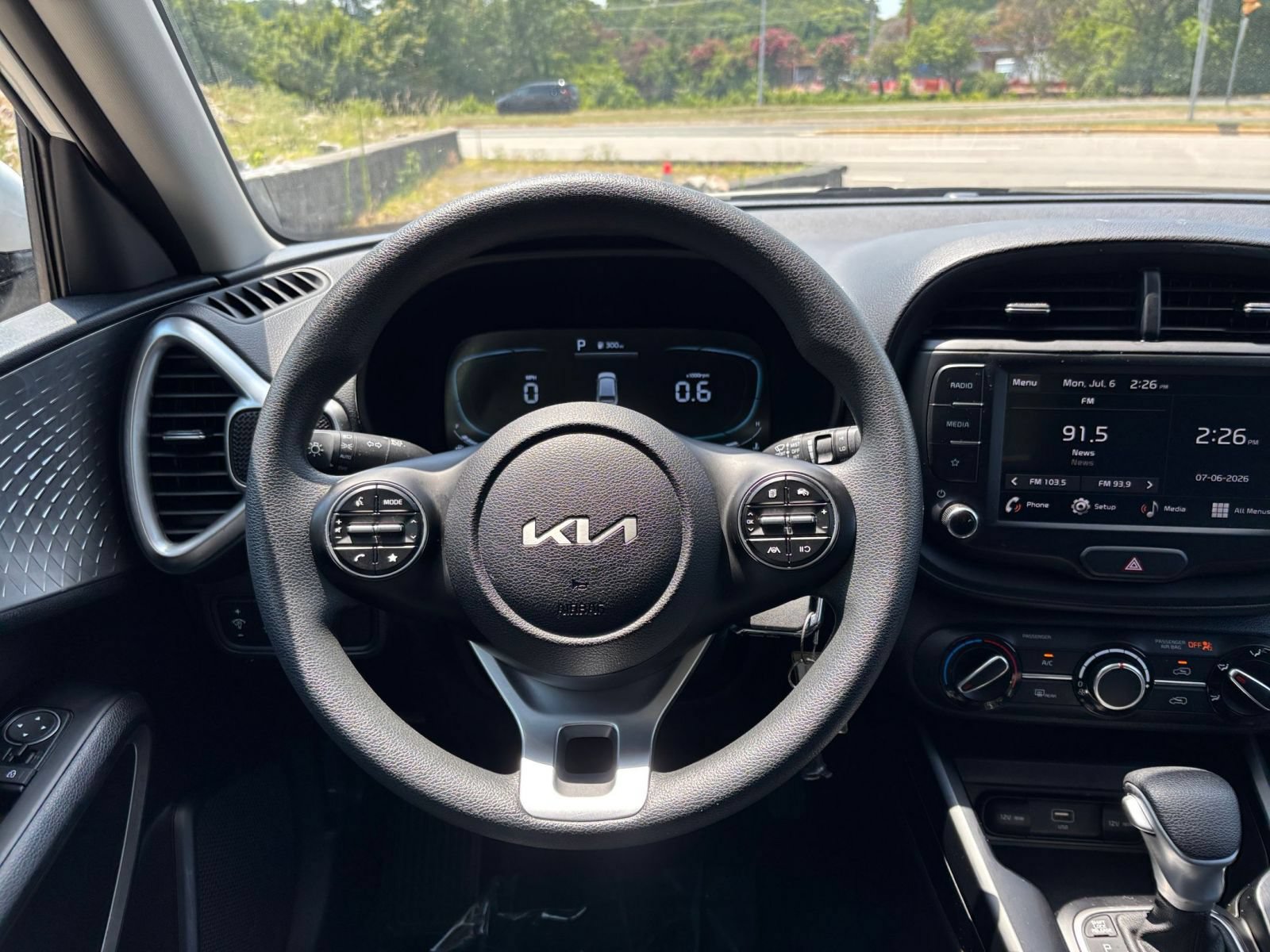 Thumbnail: 2025 Kia Soul - 25