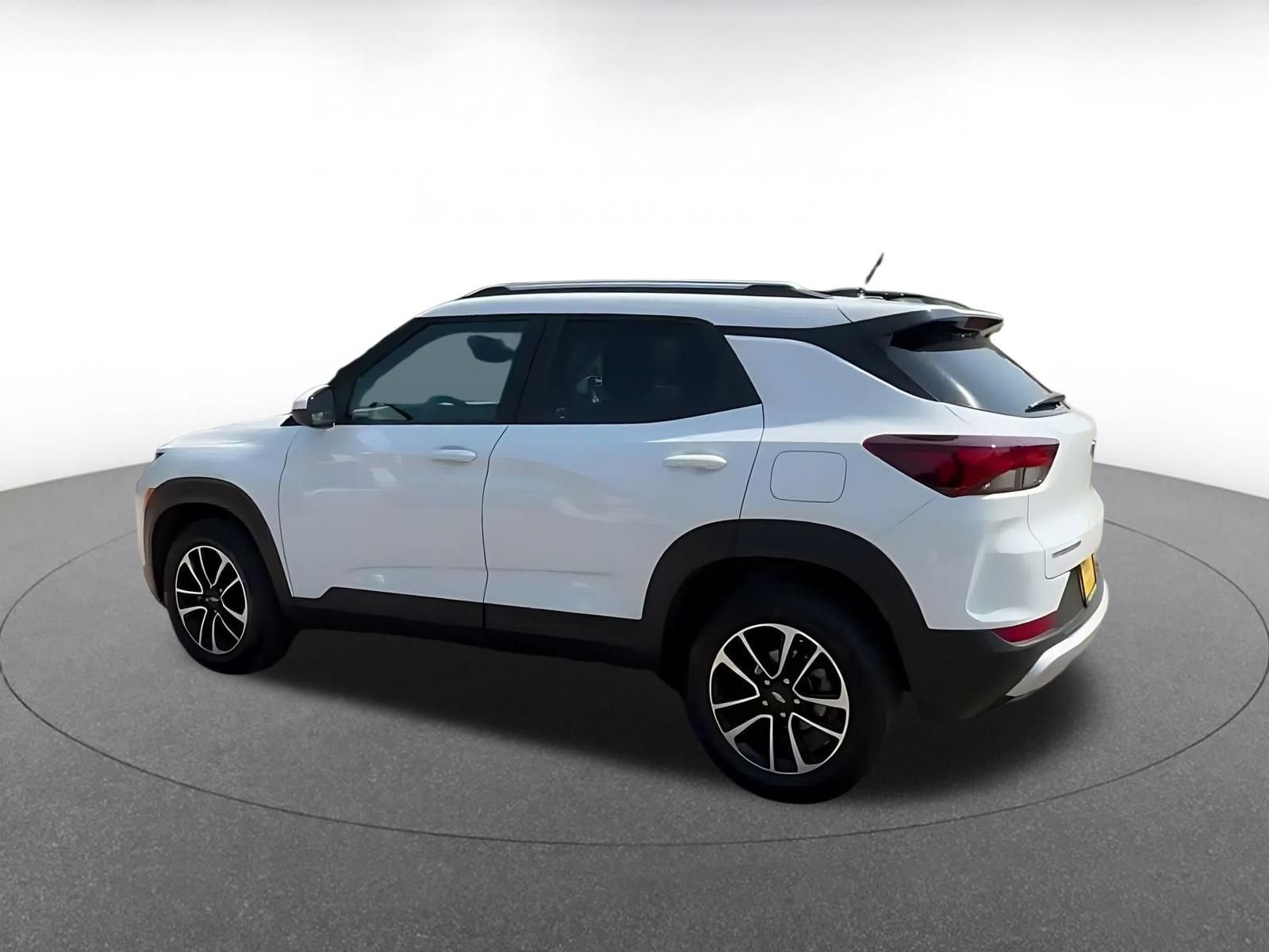 Thumbnail: 2025 Chevrolet TrailBlazer - 9