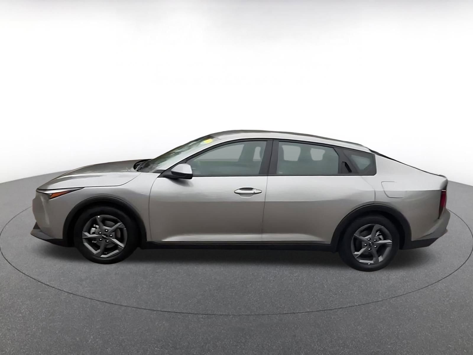 Thumbnail: 2025 Kia K4 - 10