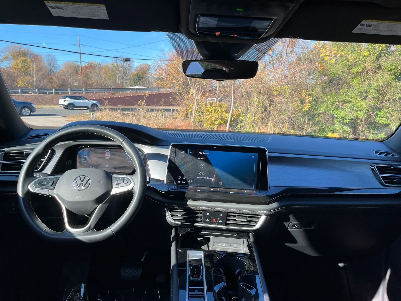 Thumbnail: 2025 Volkswagen Atlas - 28