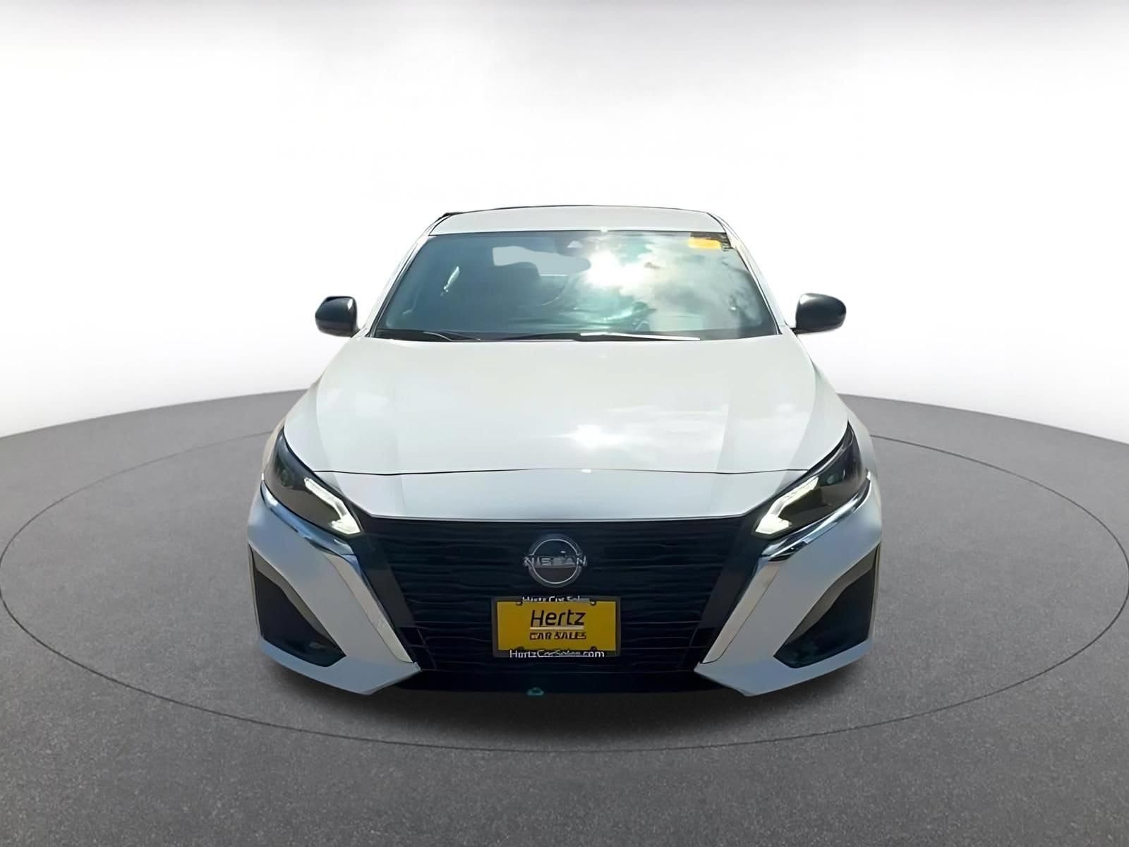 Thumbnail: 2025 Nissan Altima - 4
