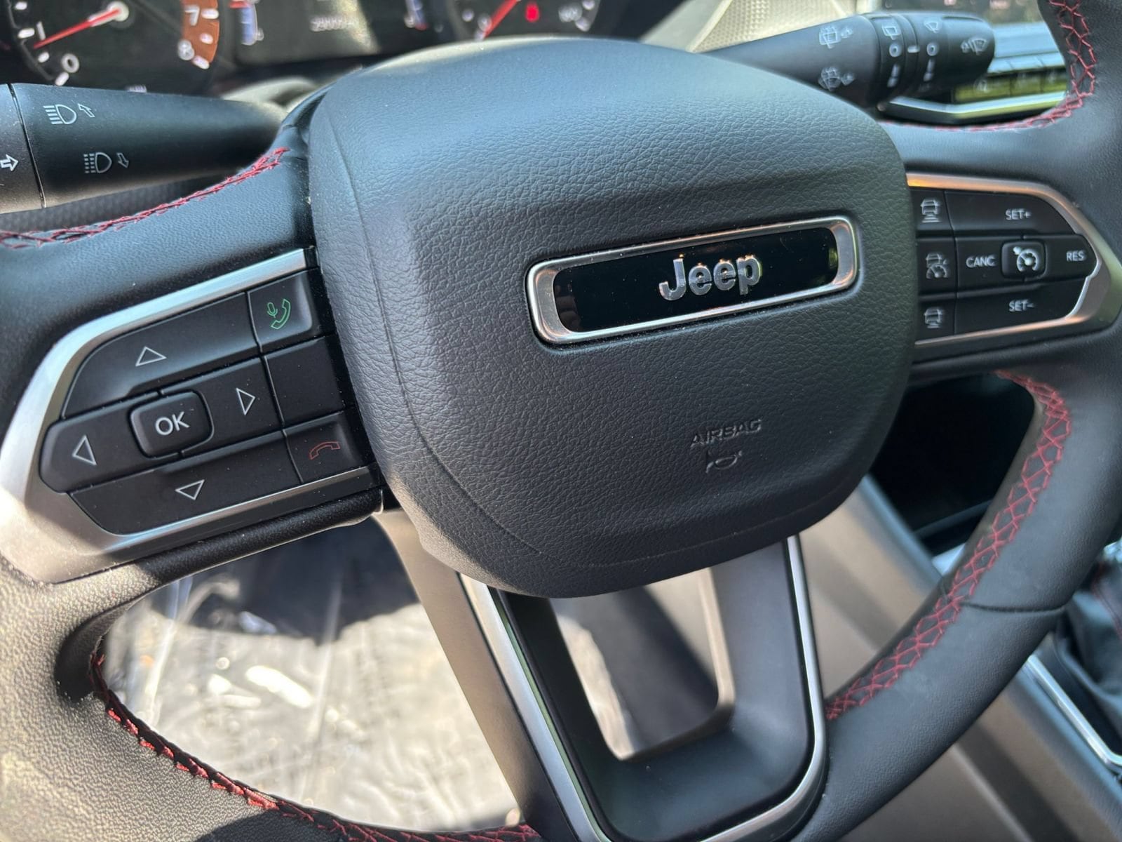 Thumbnail: 2025 Jeep Compass - 21