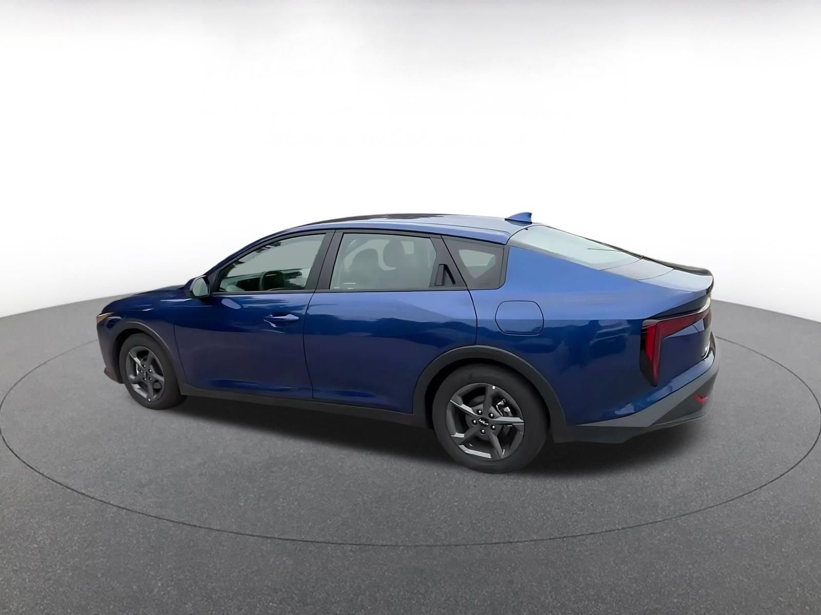 Thumbnail: 2026 Kia K4 - 10