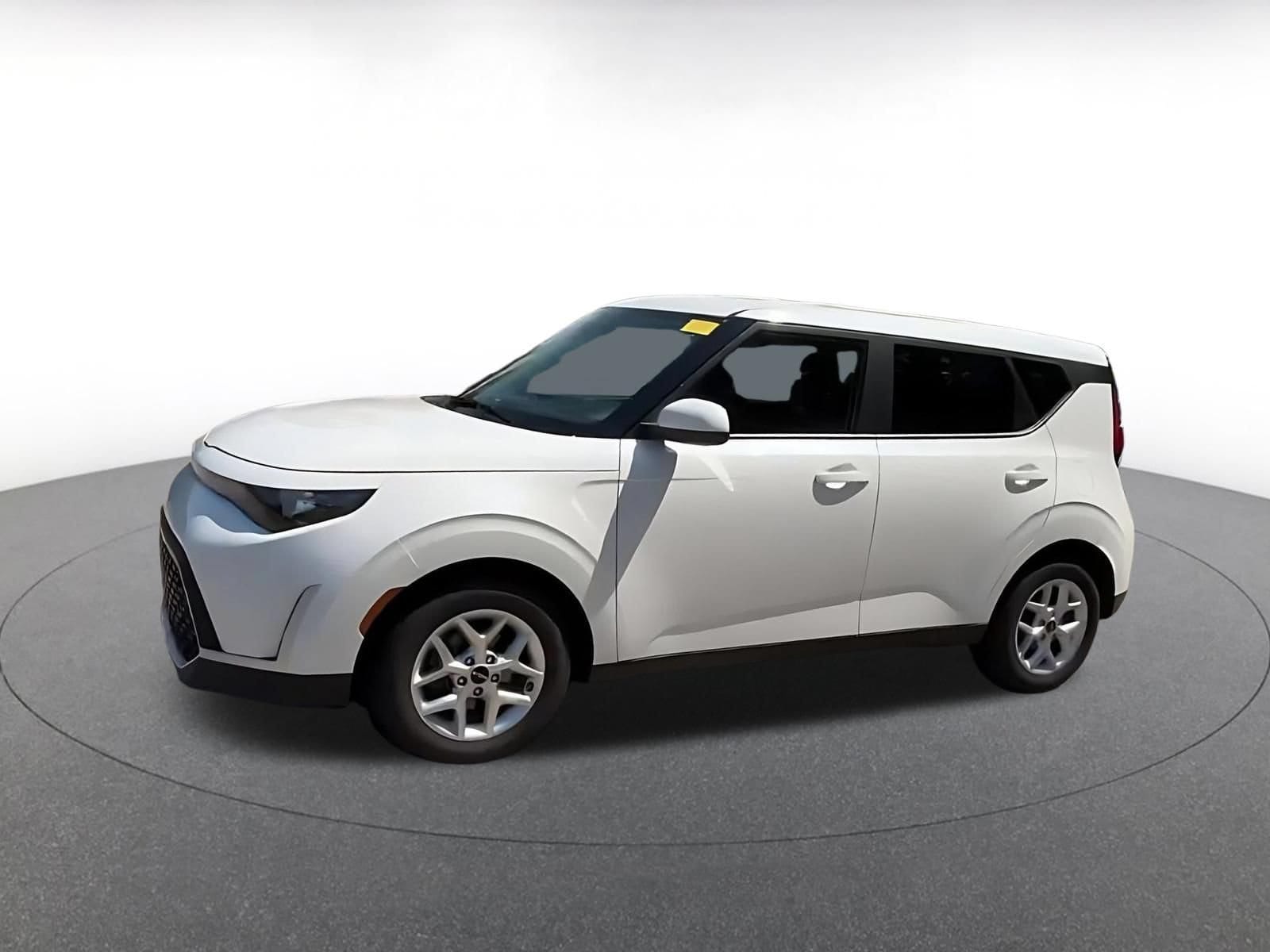 Thumbnail: 2025 Kia Soul - 8