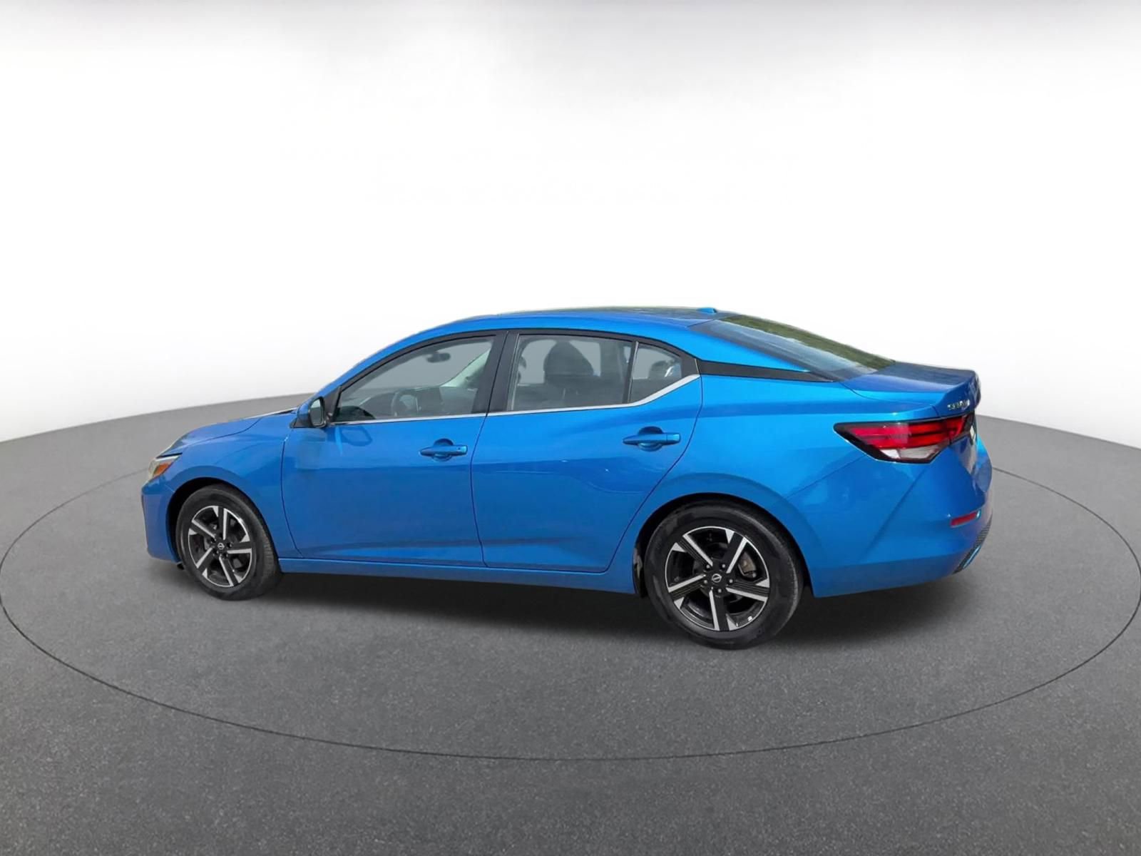 Thumbnail: 2025 Nissan Sentra - 11
