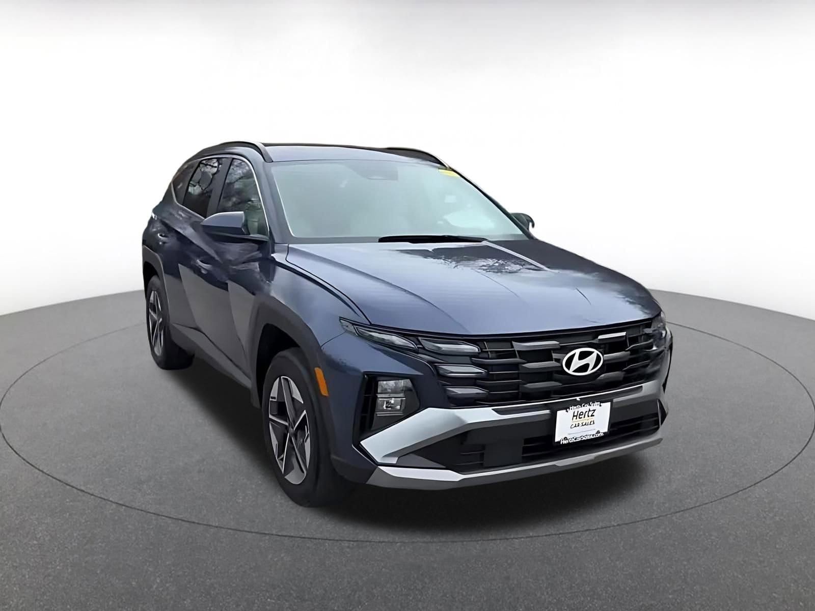 Thumbnail: 2025 Hyundai Tucson - 3