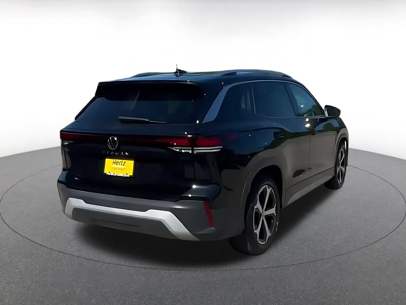Thumbnail: 2026 Volkswagen Tiguan - 14