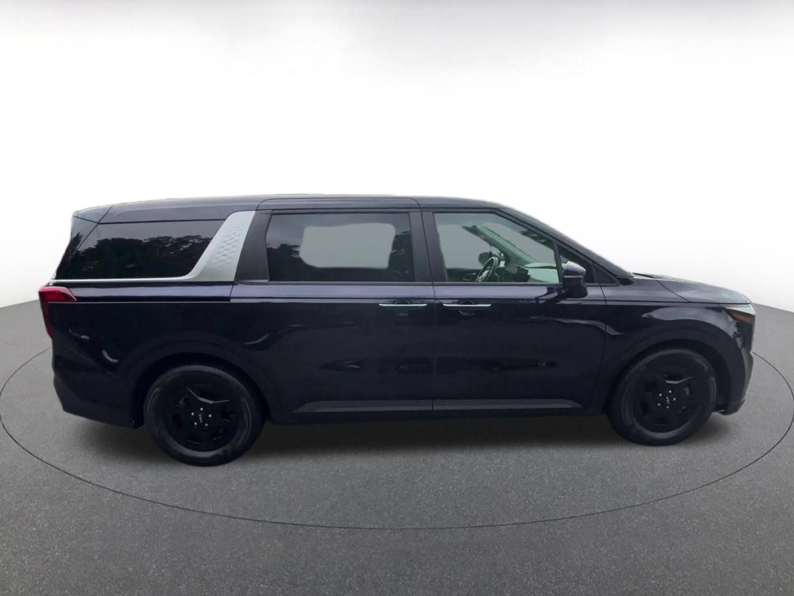 Thumbnail: 2026 Kia Carnival - 16