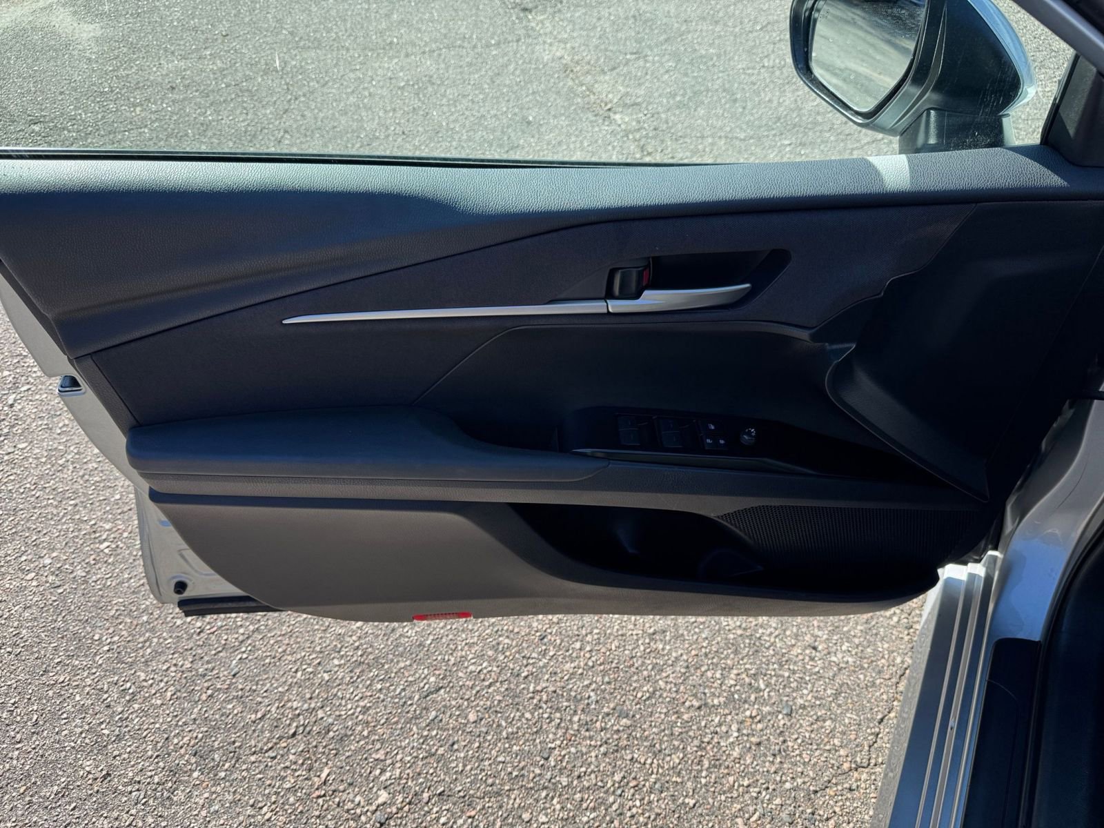 Thumbnail: 2025 Toyota Camry - 18