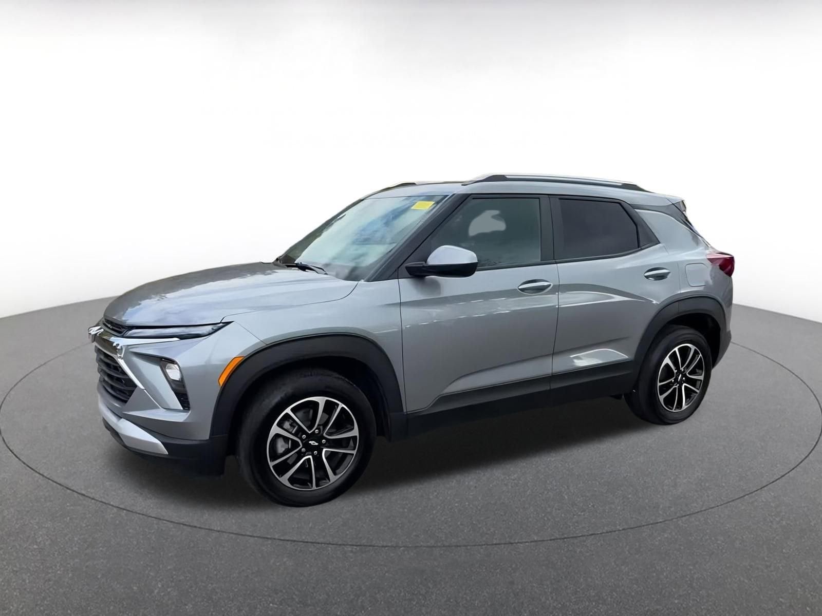 Thumbnail: 2025 Chevrolet TrailBlazer - 8