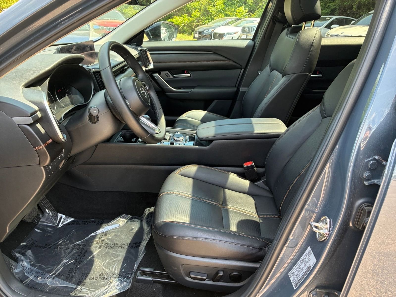 Thumbnail: 2025 Mazda CX-50 - 27