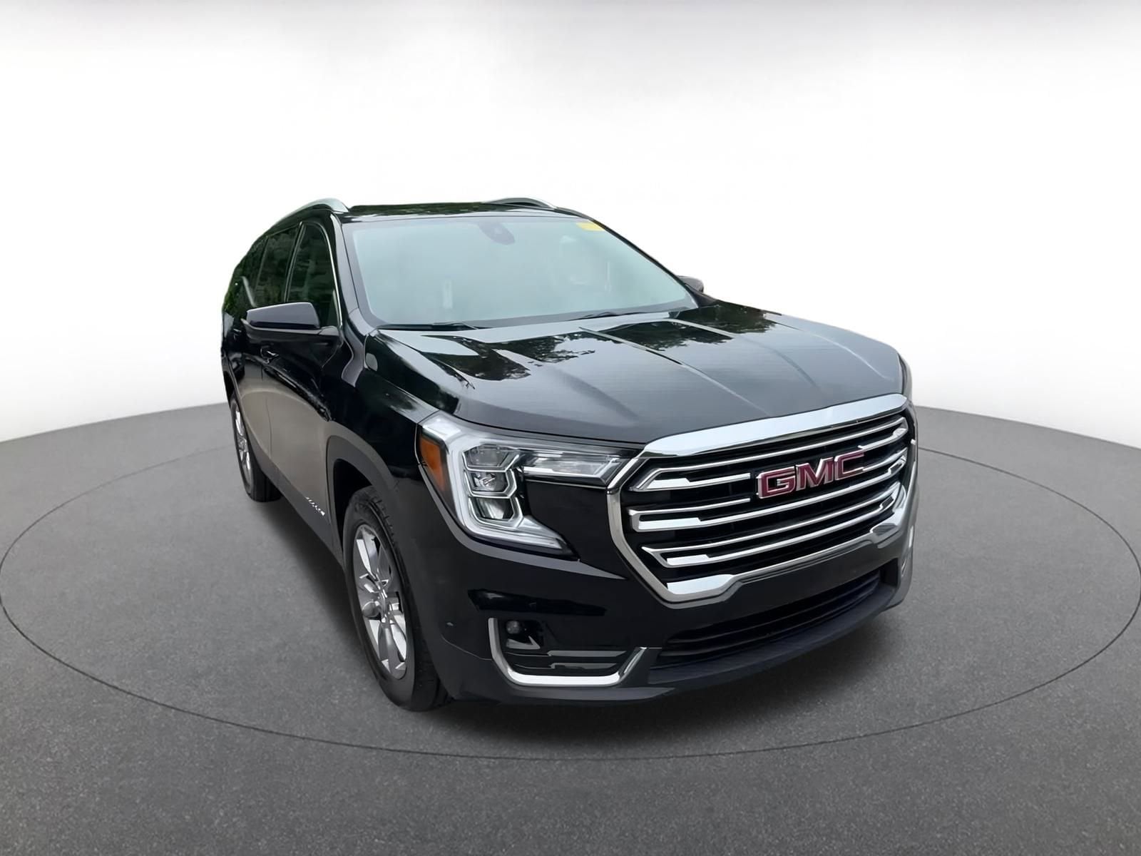 Thumbnail: 2024 GMC Terrain - 3