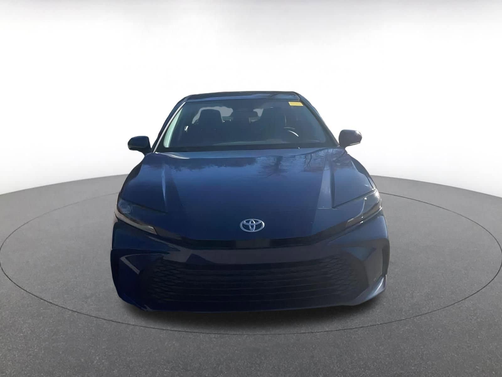 Thumbnail: 2025 Toyota Camry - 3