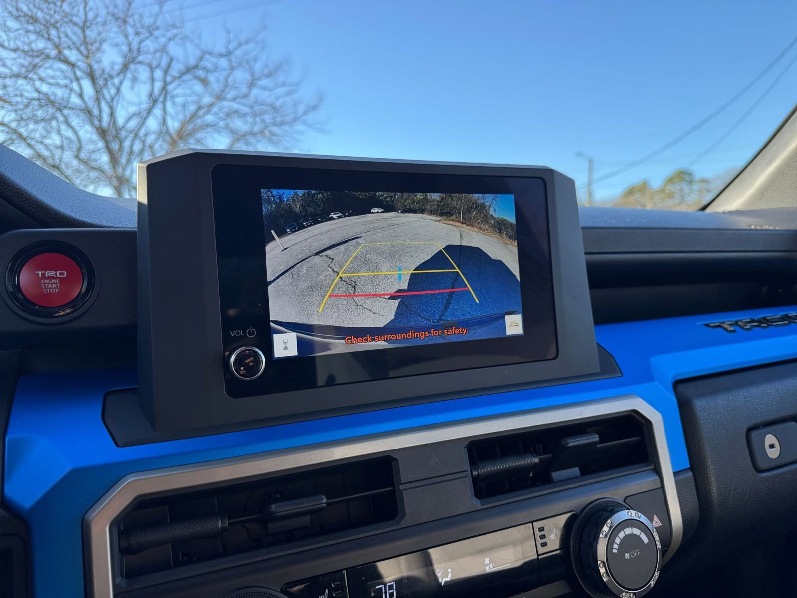 Thumbnail: 2025 Toyota Tacoma - 17