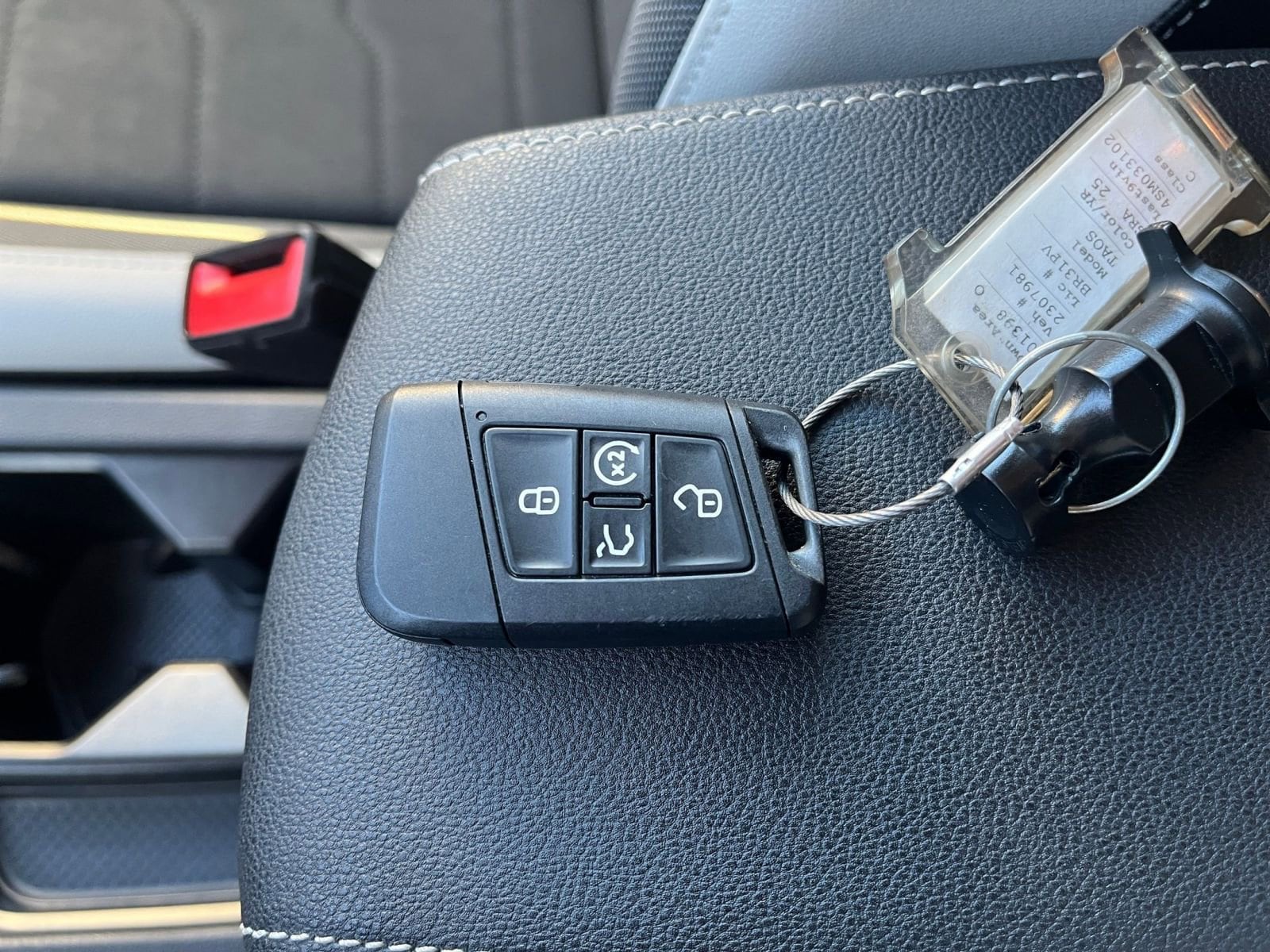 Thumbnail: 2025 Volkswagen Taos - 20