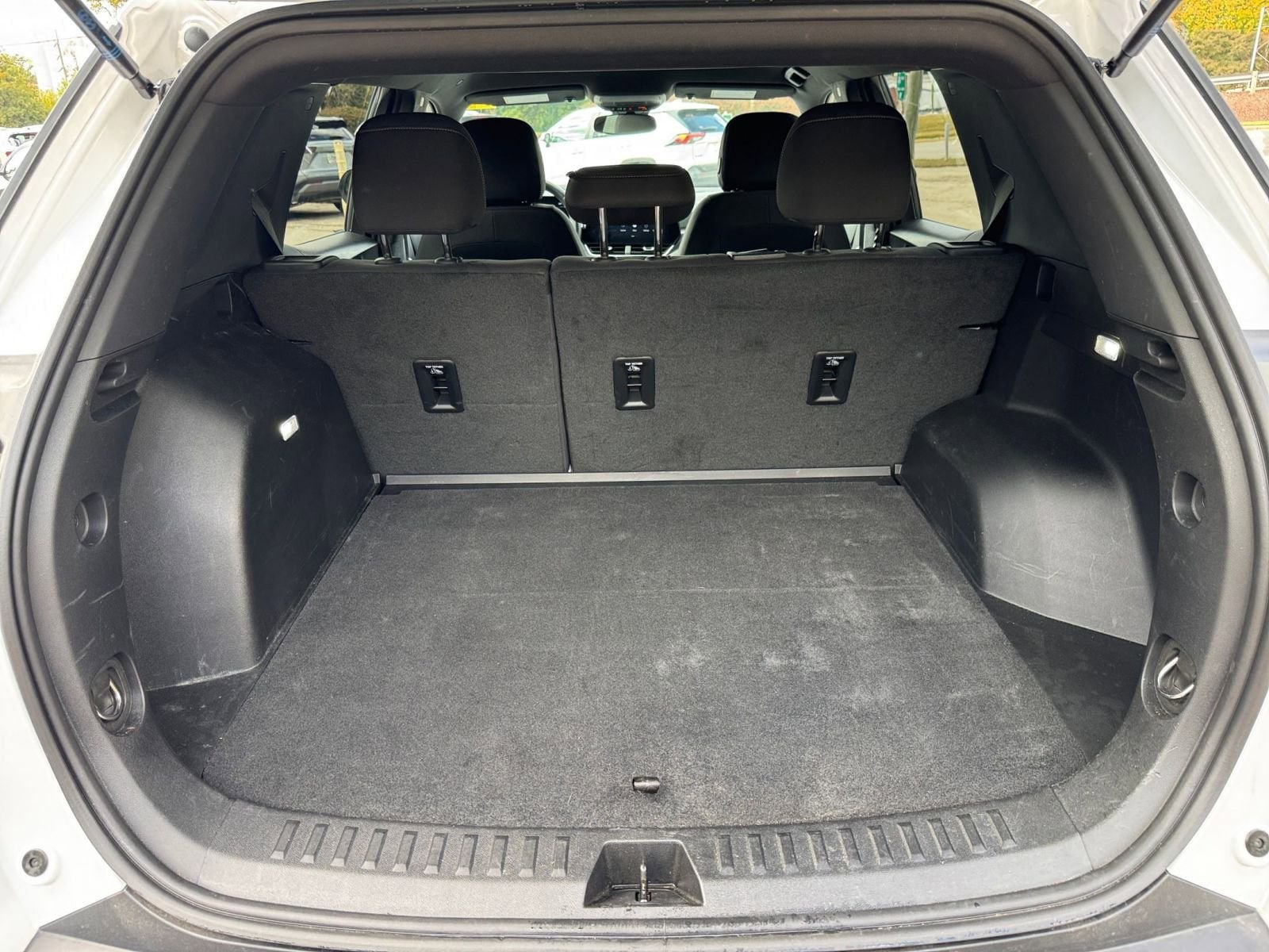 Thumbnail: 2025 Chevrolet Equinox - 29