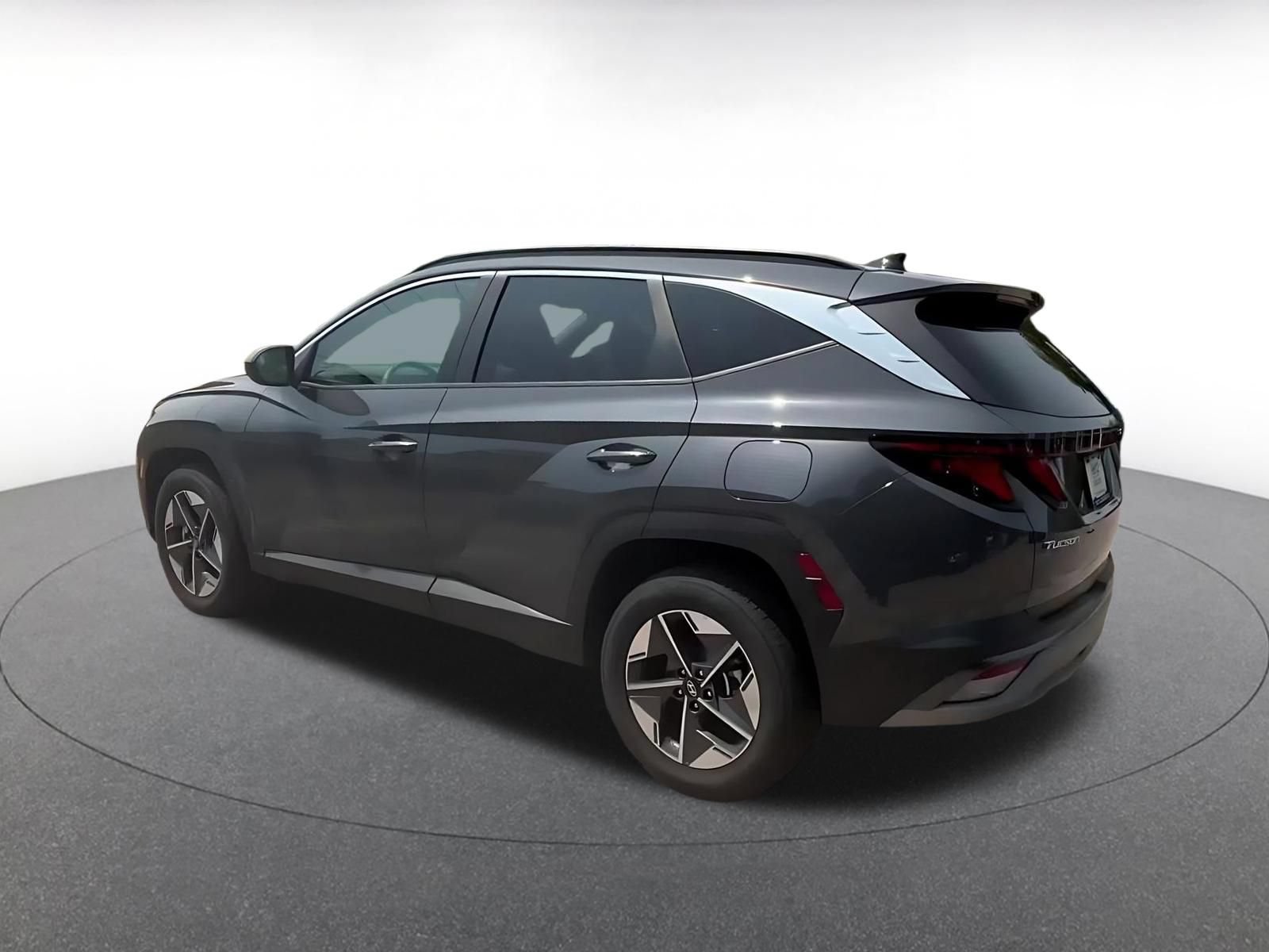 Thumbnail: 2026 Hyundai Tucson - 10