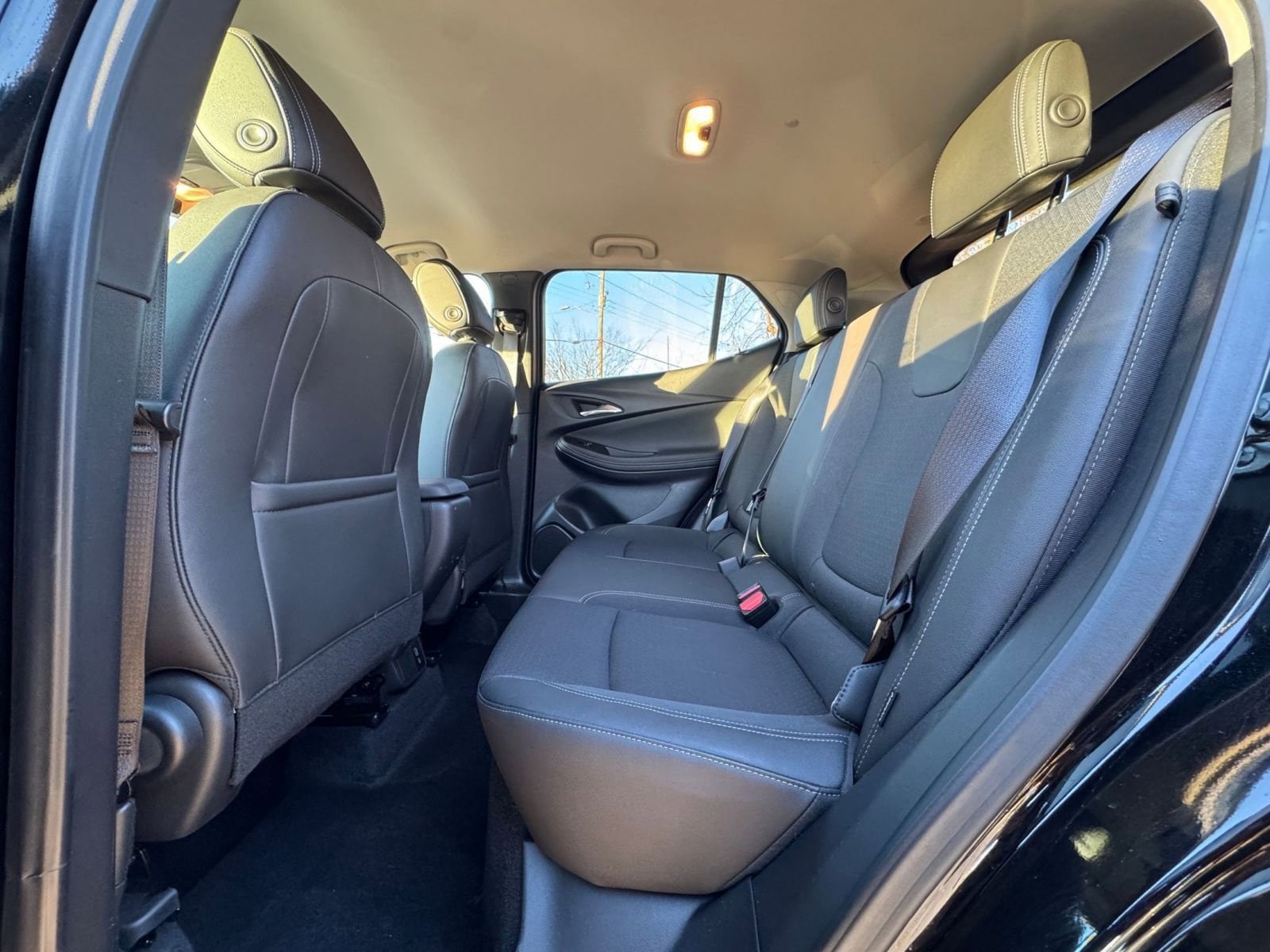 Thumbnail: 2025 Buick Encore GX - 21