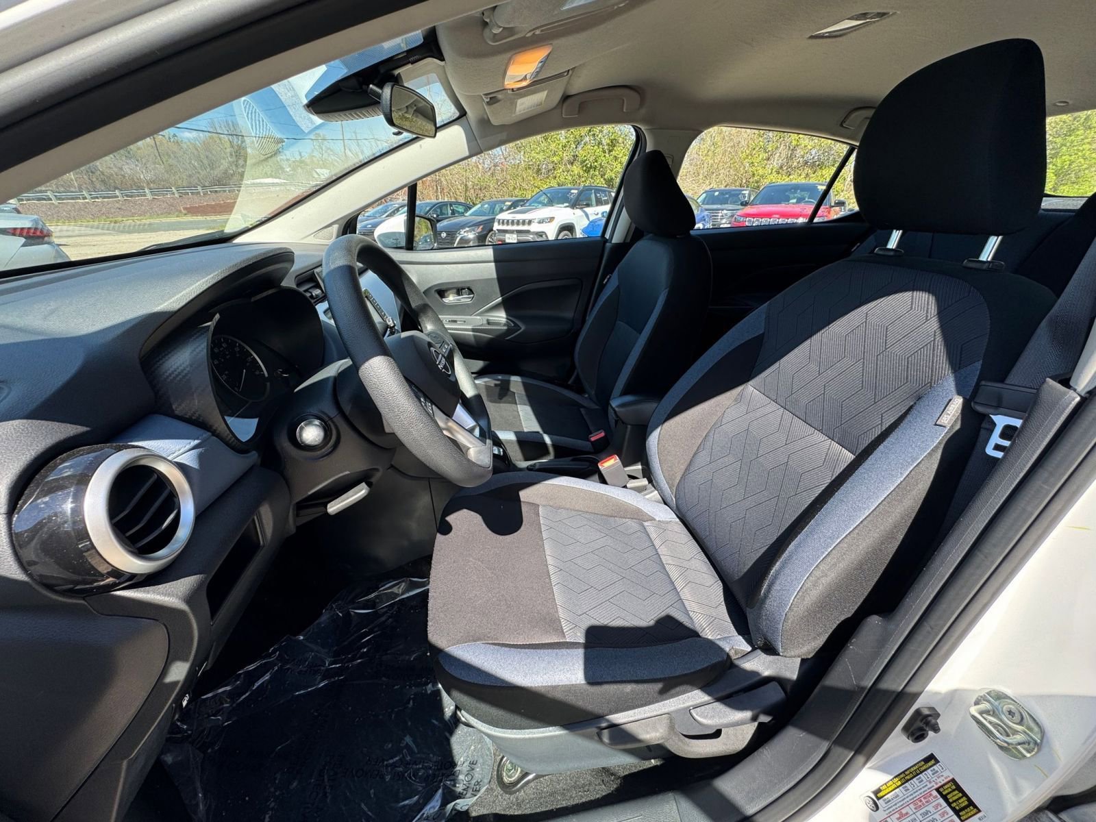 Thumbnail: 2025 Nissan Versa - 32