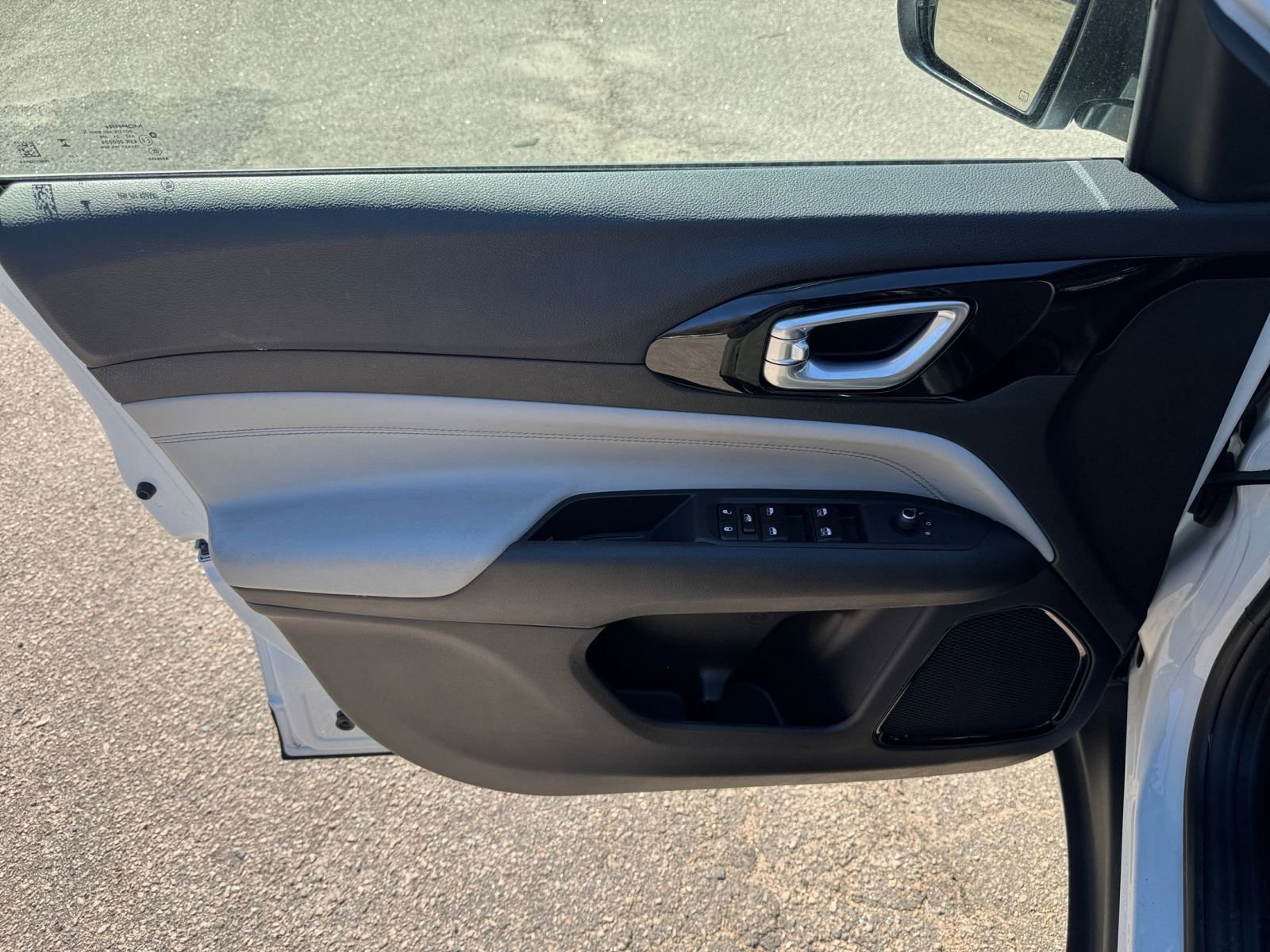 Thumbnail: 2025 Jeep Compass - 18