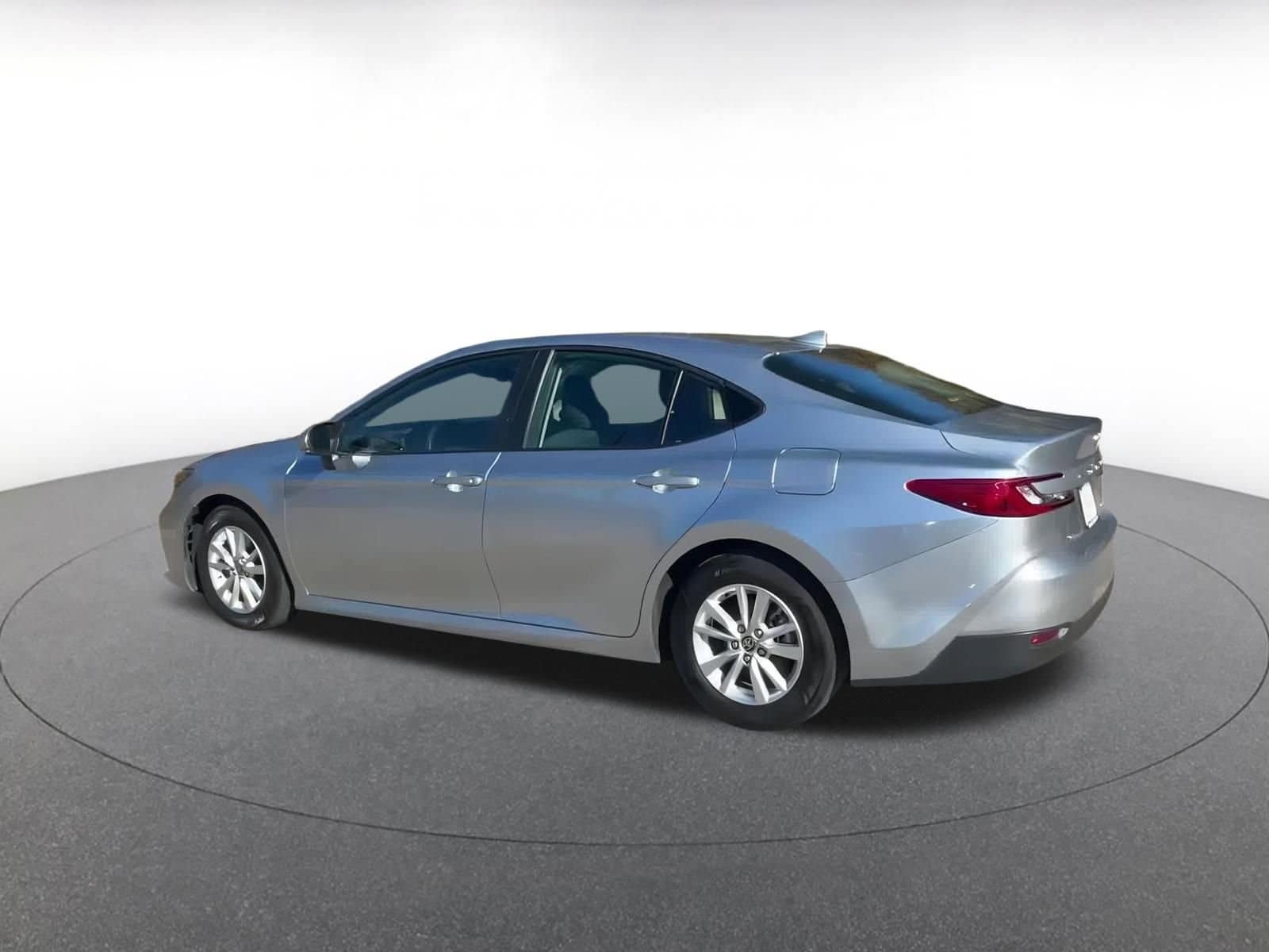 Thumbnail: 2025 Toyota Camry - 10