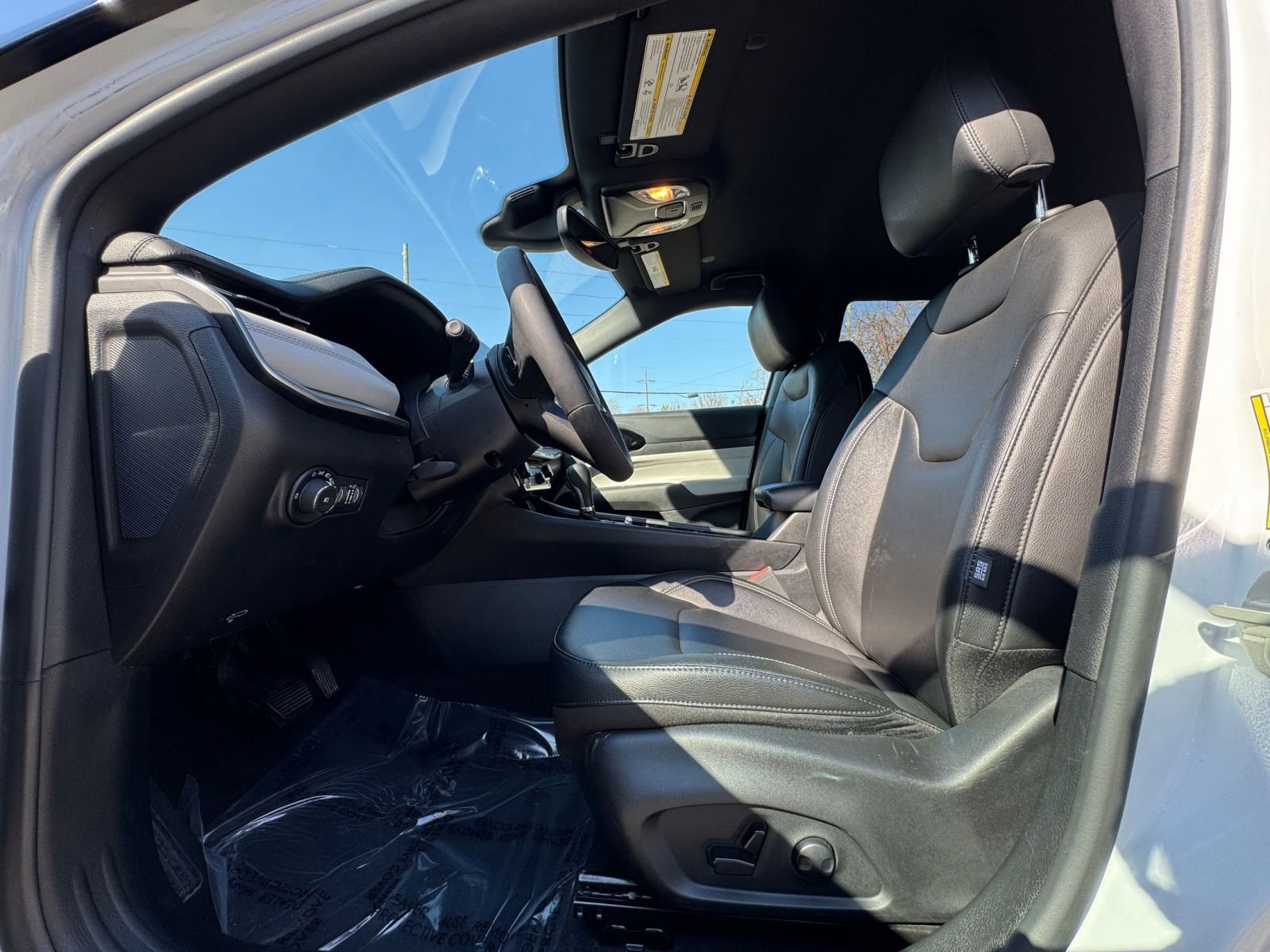 Thumbnail: 2025 Jeep Compass - 23