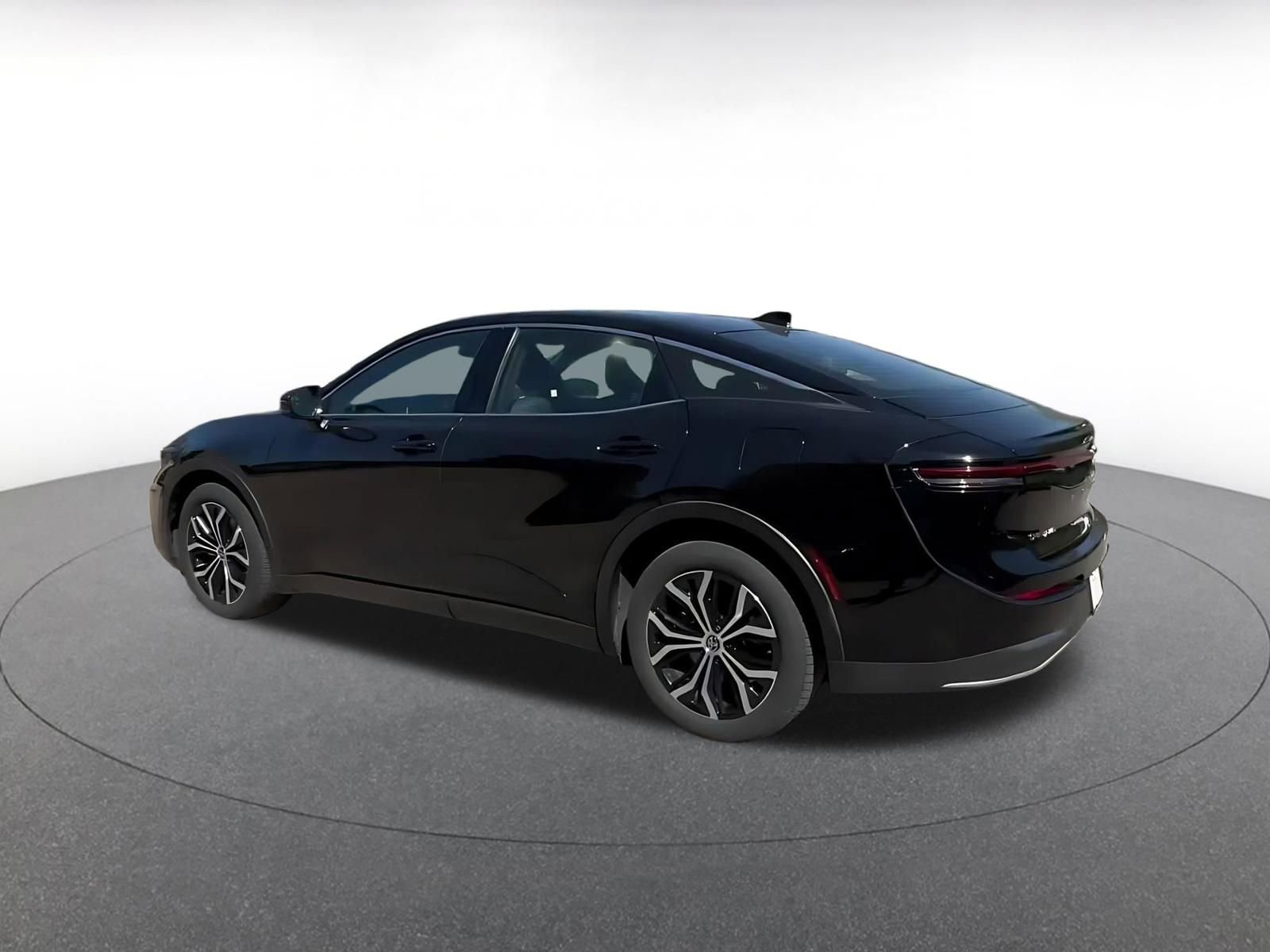 Thumbnail: 2025 Toyota Crown - 10