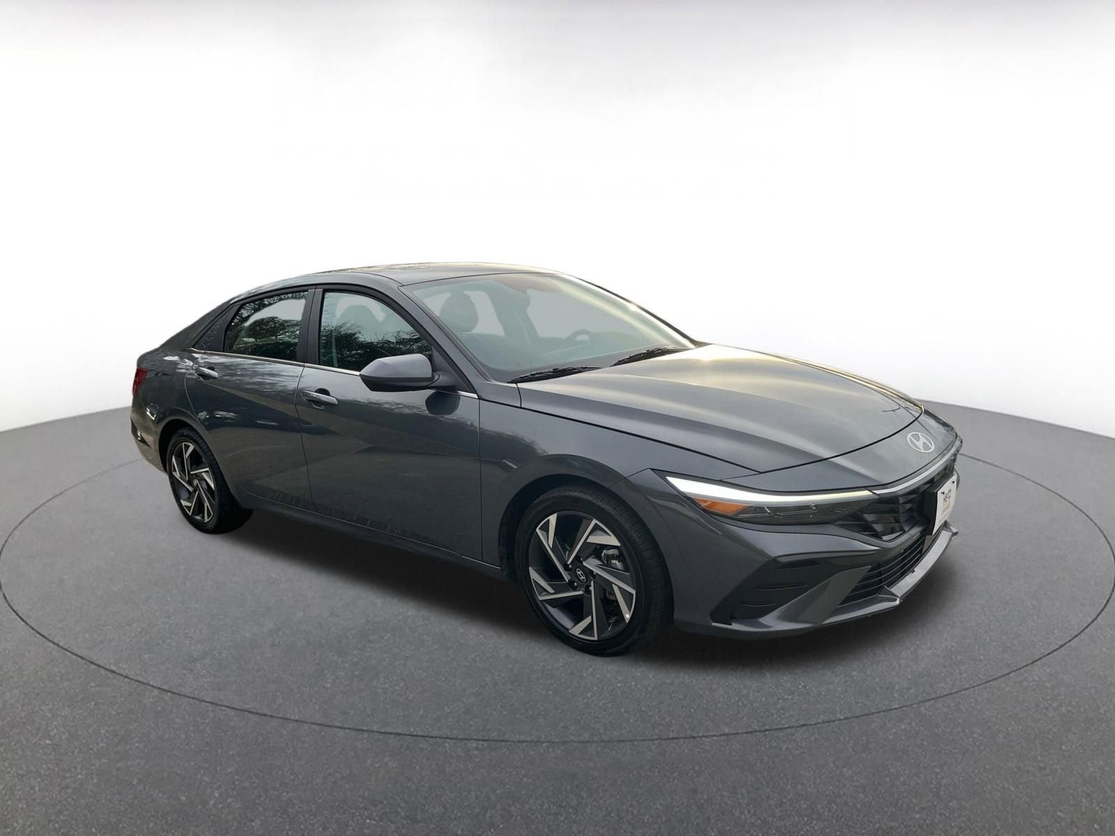 Thumbnail: 2025 Hyundai Elantra - 1