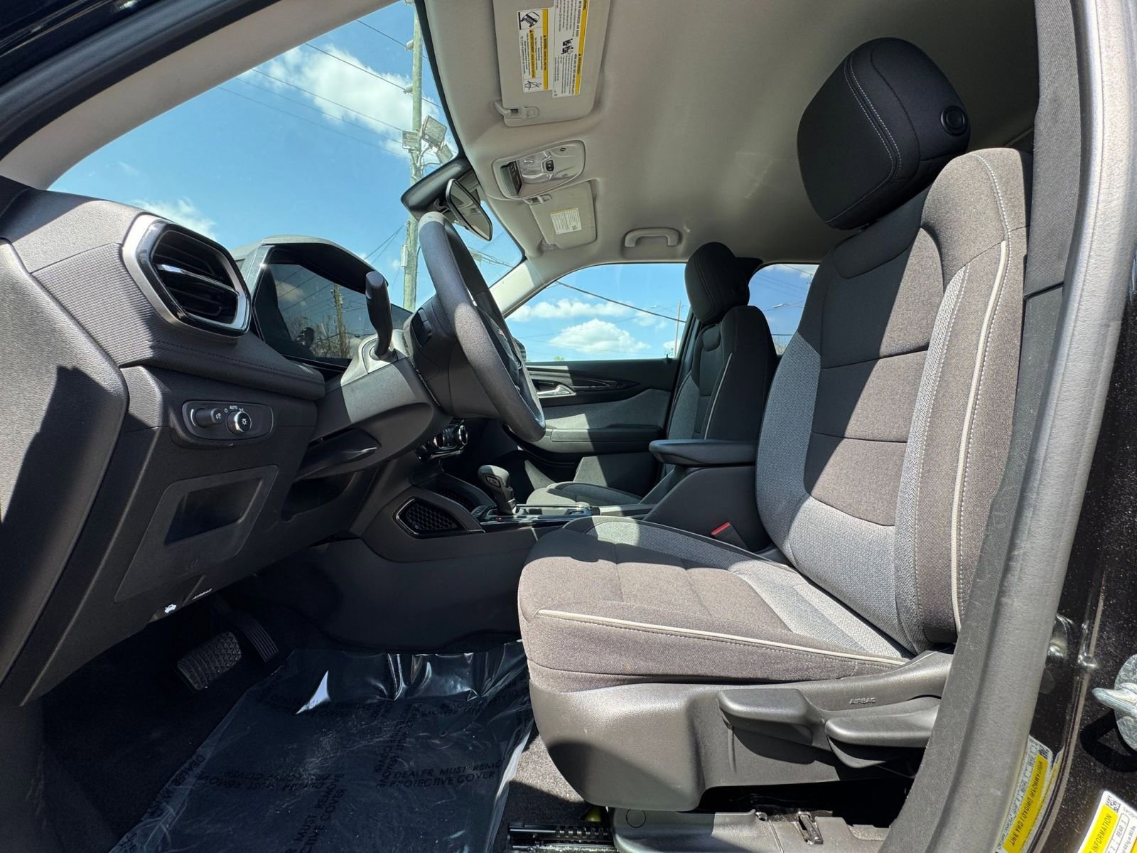 Thumbnail: 2025 Chevrolet TrailBlazer - 23