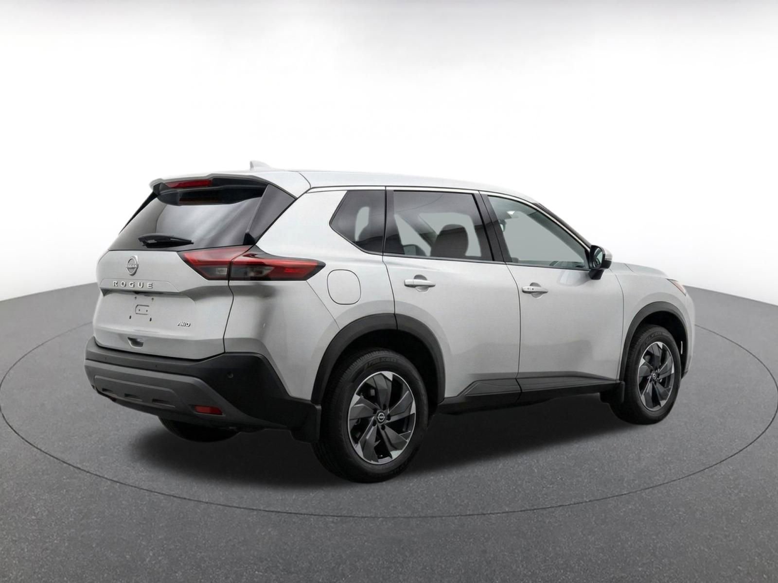 Thumbnail: 2025 Nissan Rogue - 9