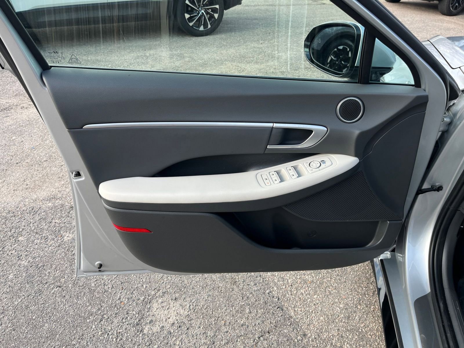 Thumbnail: 2025 Hyundai Sonata - 18