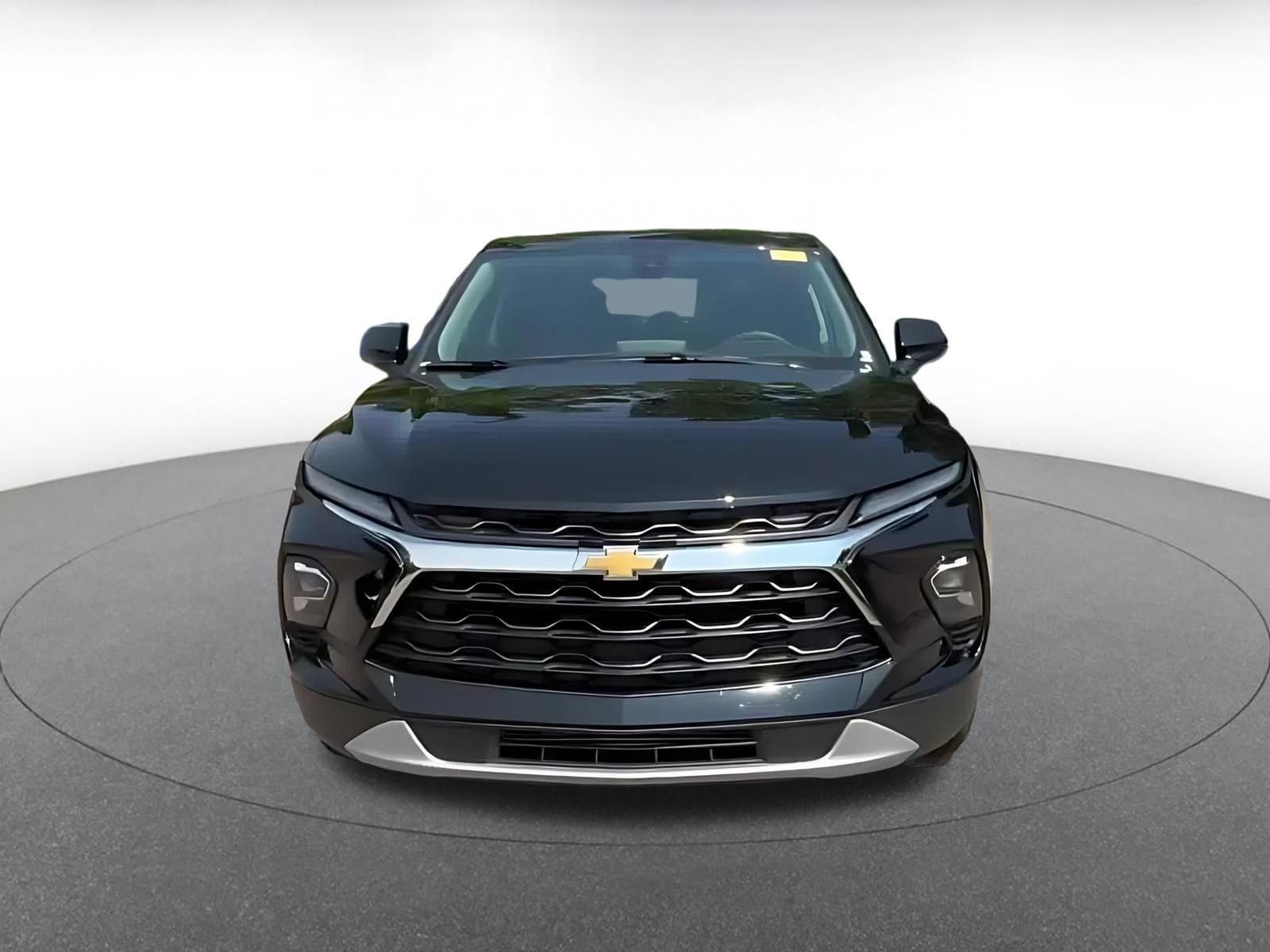 Thumbnail: 2026 Chevrolet Blazer - 4
