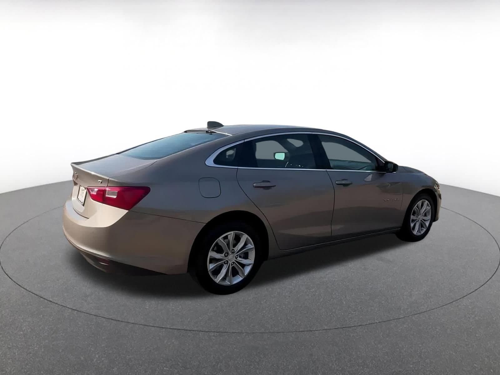 2023 Chevrolet Malibu LT 12