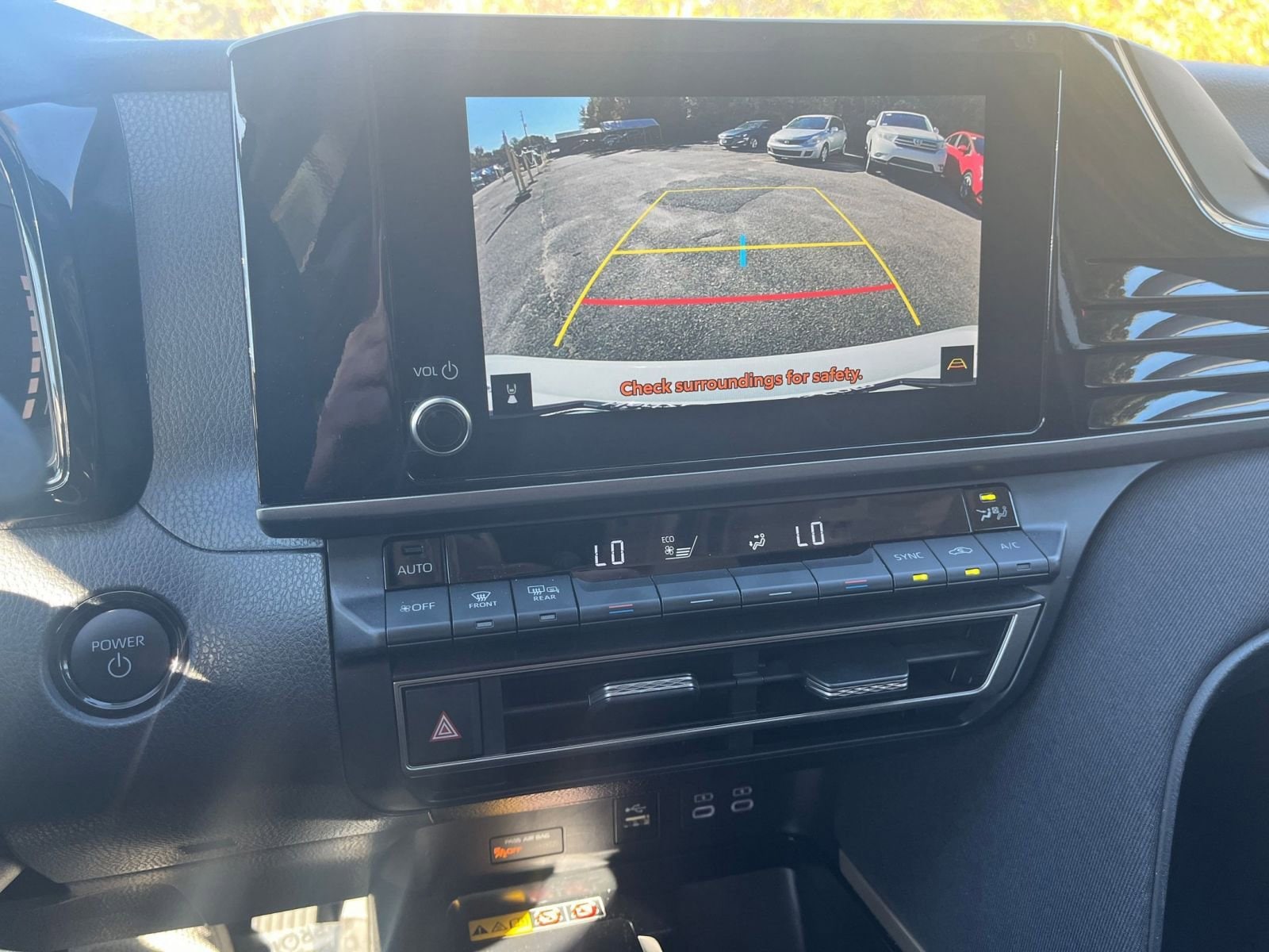 Thumbnail: 2025 Toyota Camry - 17