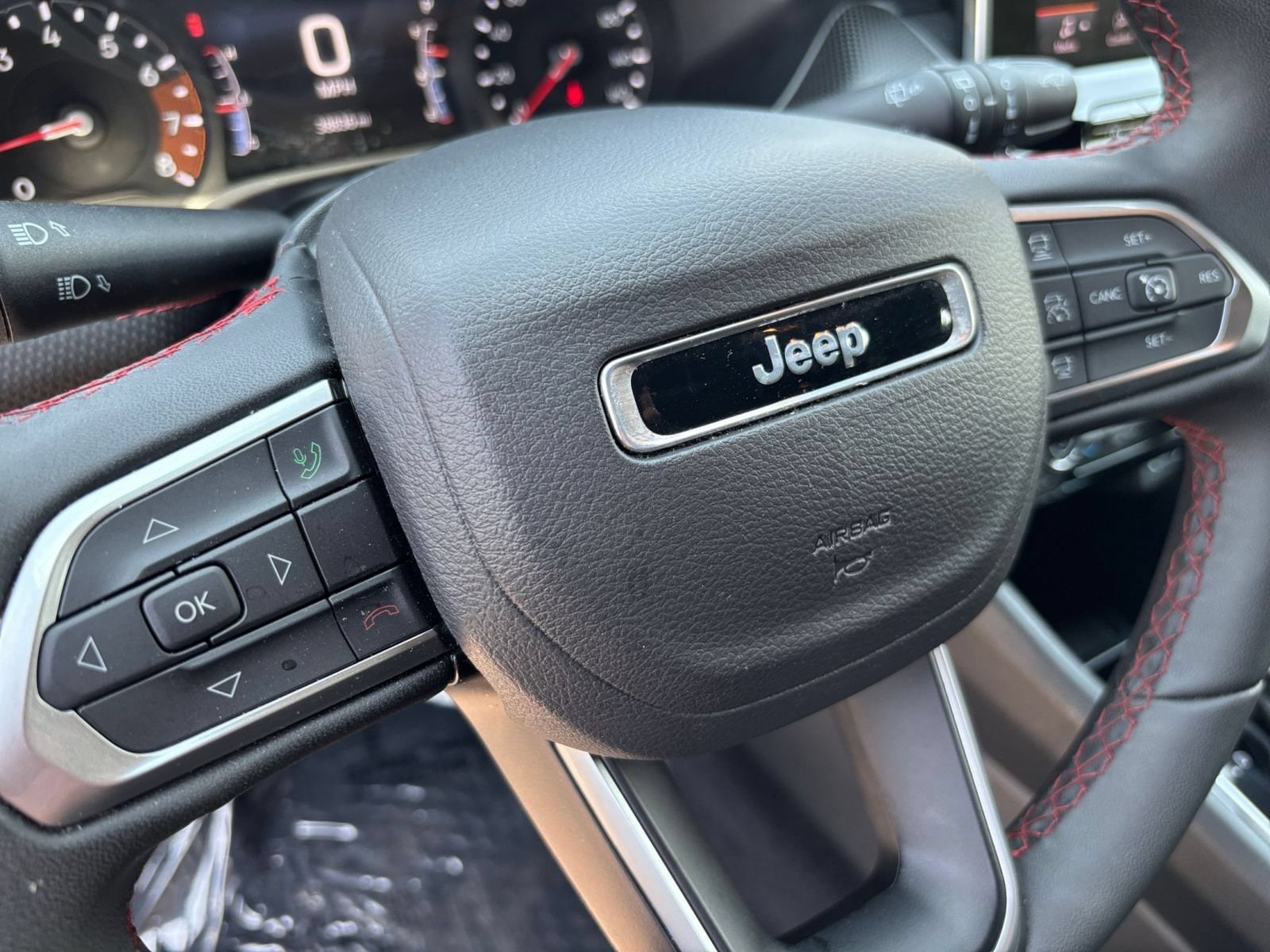 Thumbnail: 2025 Jeep Compass - 25