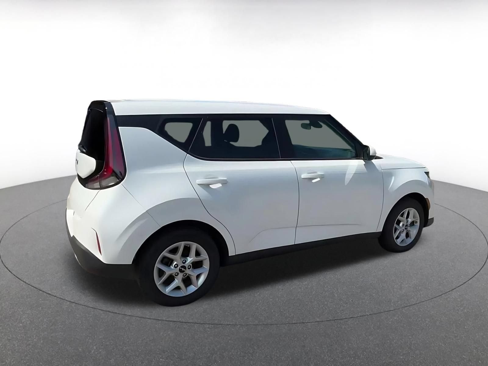 Thumbnail: 2025 Kia Soul - 15