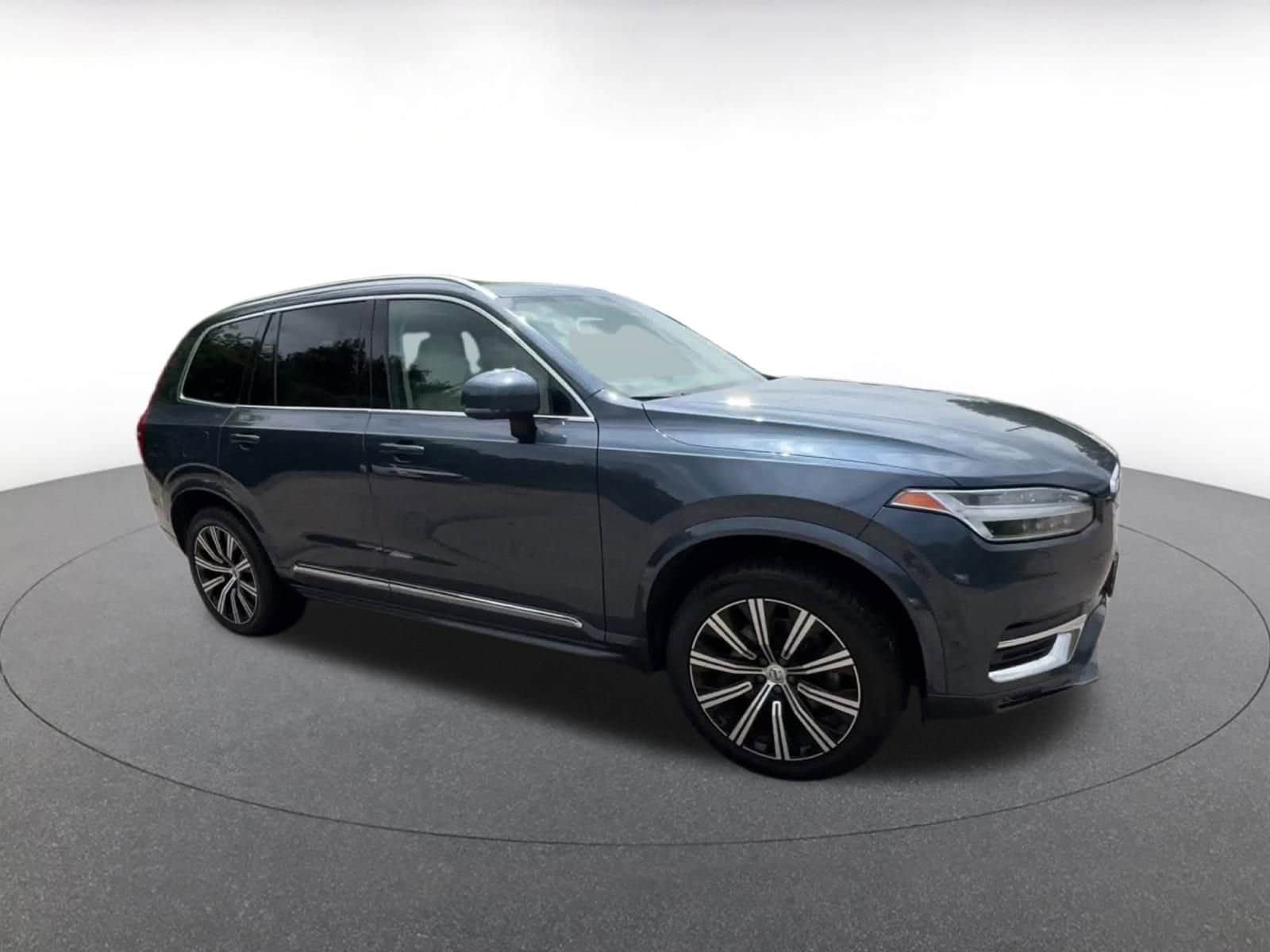 Thumbnail: 2023 Volvo XC90 - 2