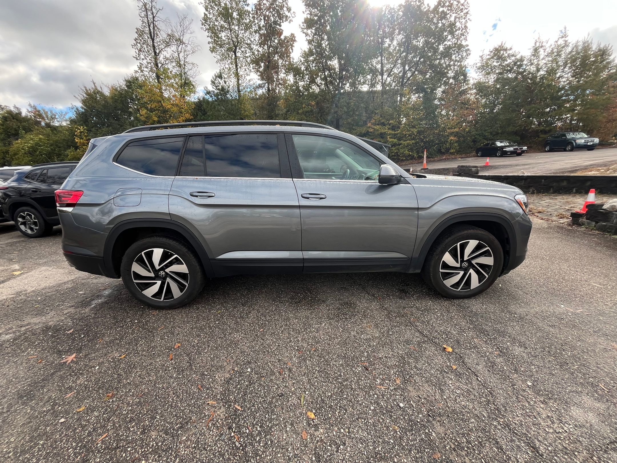 Thumbnail: 2025 Volkswagen Atlas - 9