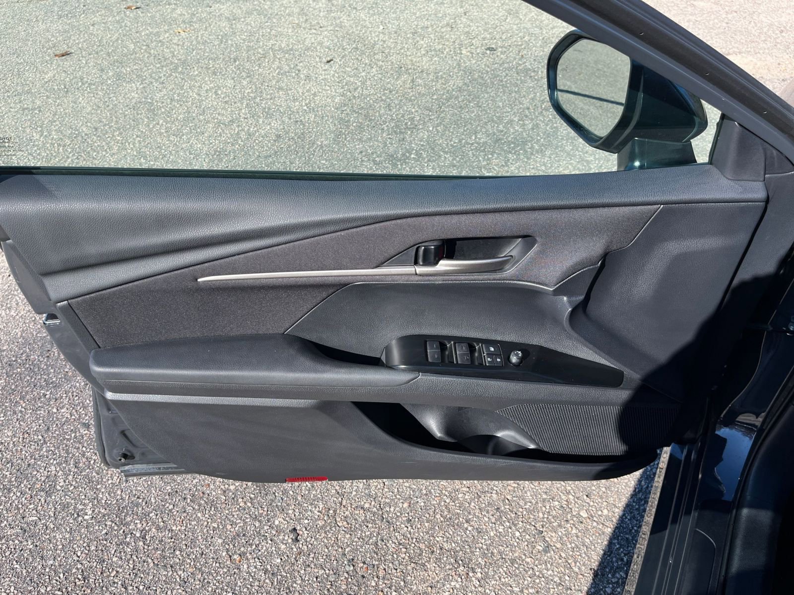 Thumbnail: 2025 Toyota Camry - 18