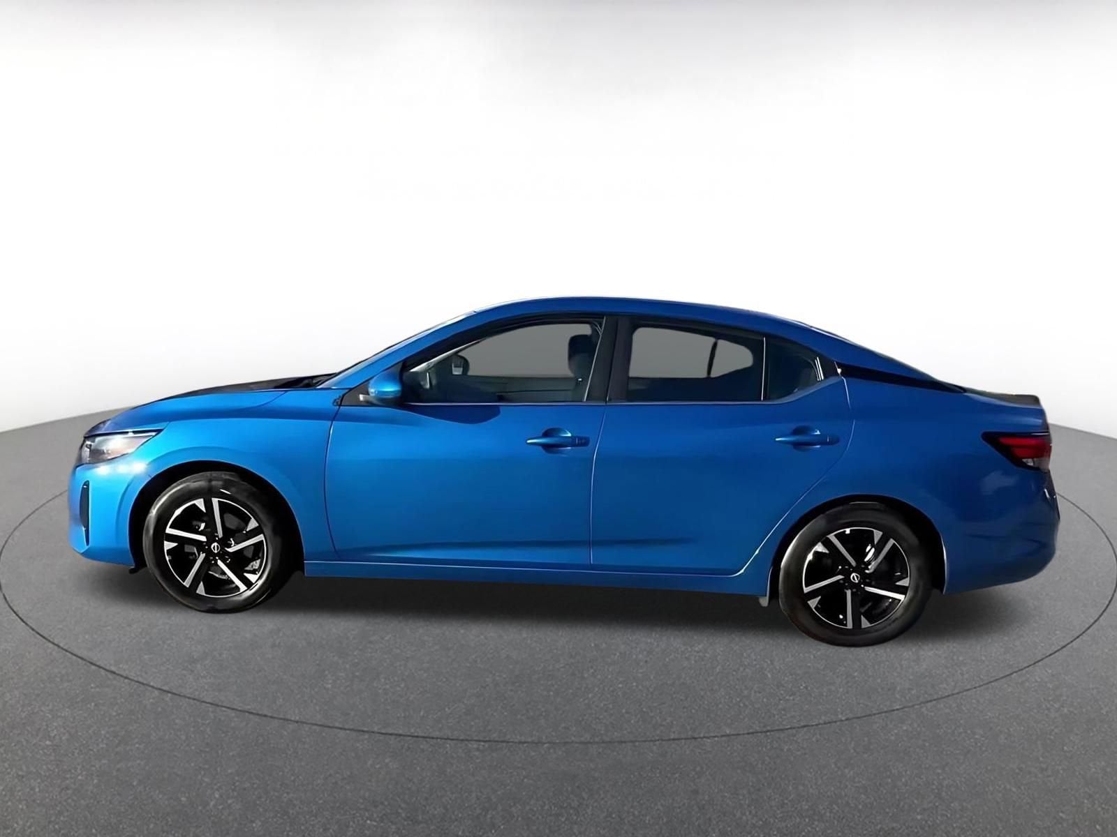 Thumbnail: 2025 Nissan Sentra - 8