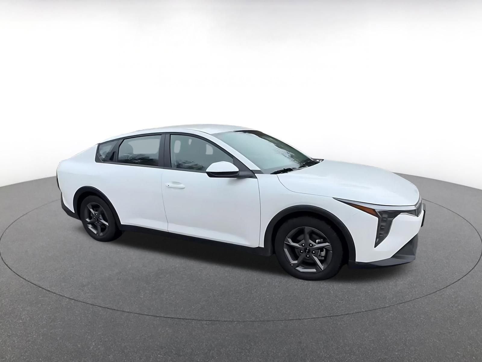 Thumbnail: 2025 Kia K4 - 2