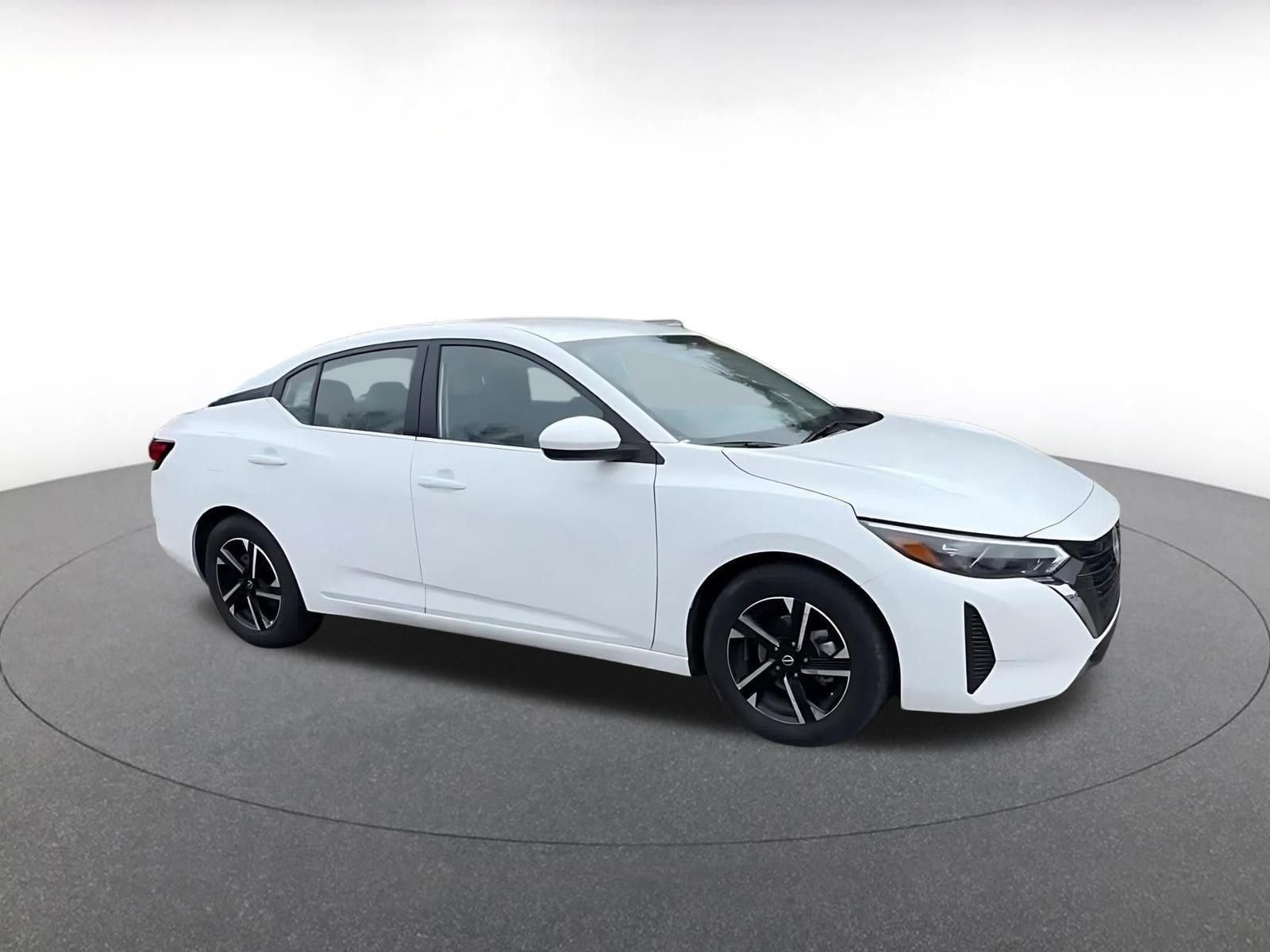 Thumbnail: 2025 Nissan Sentra - 2