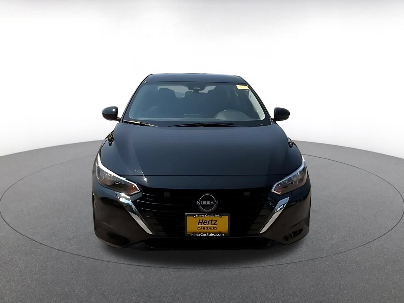 Thumbnail: 2025 Nissan Sentra - 4