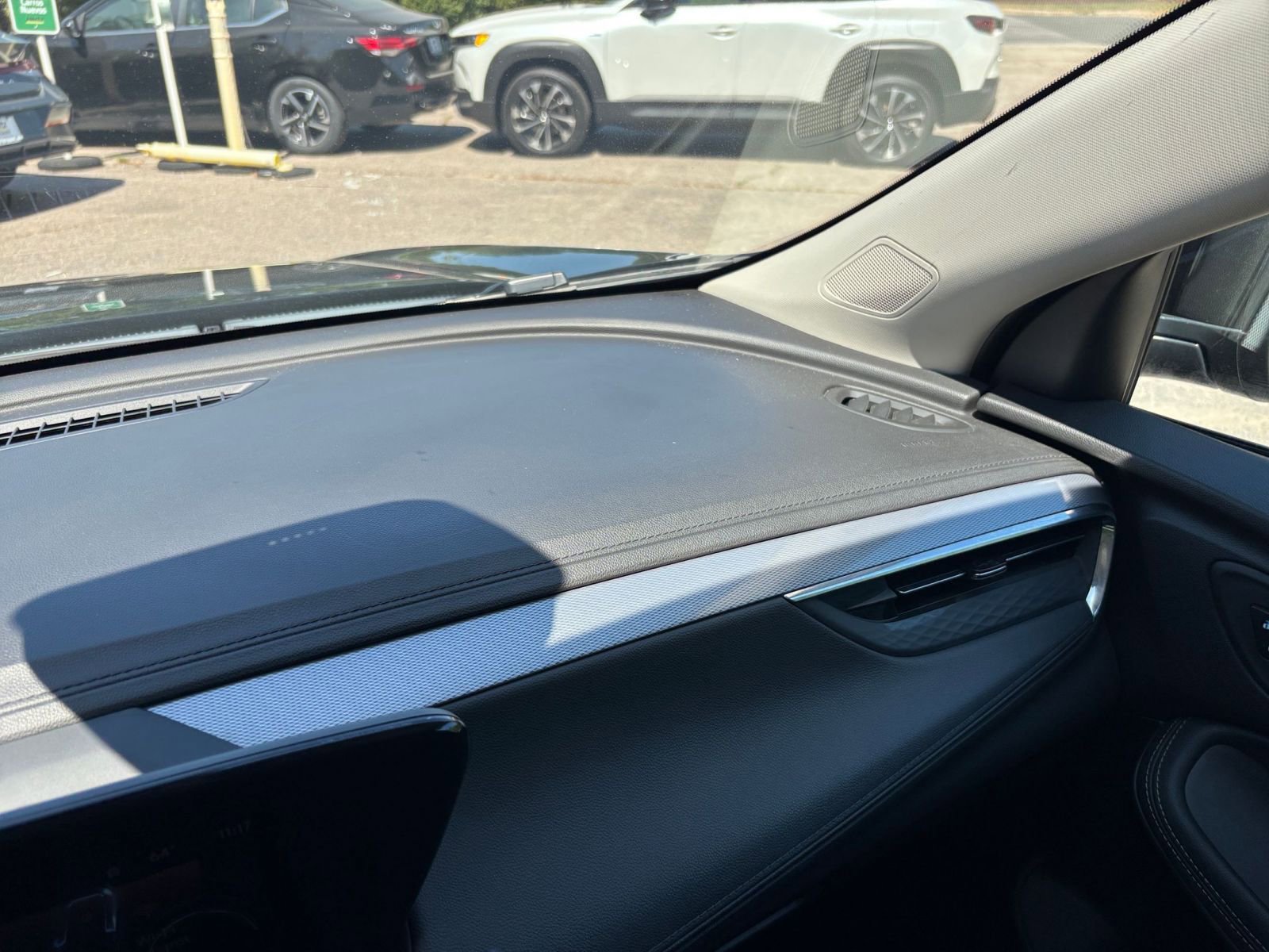 Thumbnail: 2025 Buick Encore GX - 31