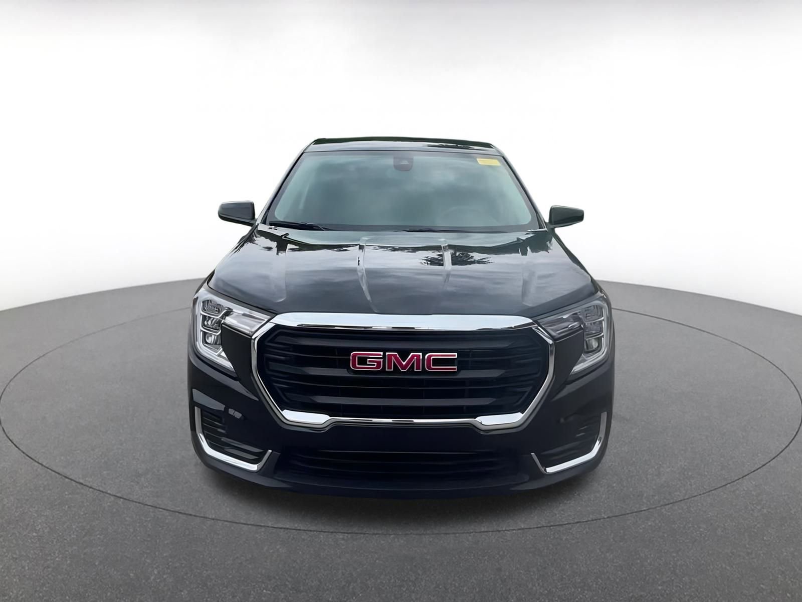 Thumbnail: 2024 GMC Terrain - 4
