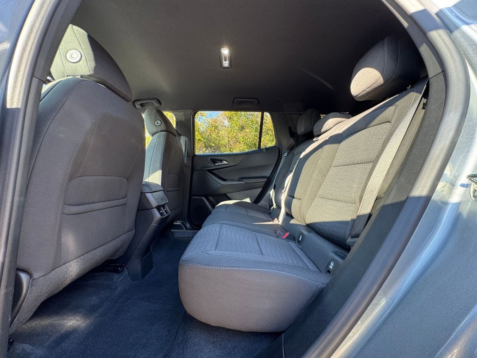 Thumbnail: 2025 Chevrolet Equinox - 25