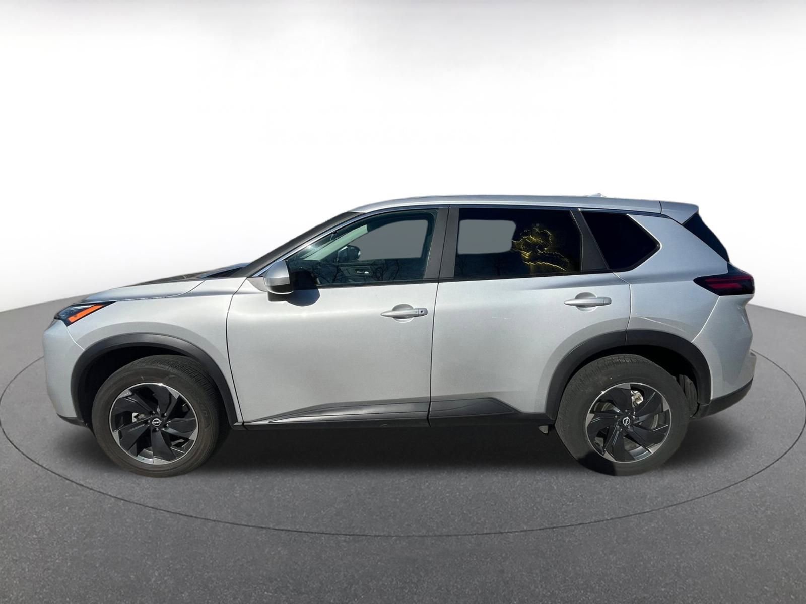 Thumbnail: 2025 Nissan Rogue - 4